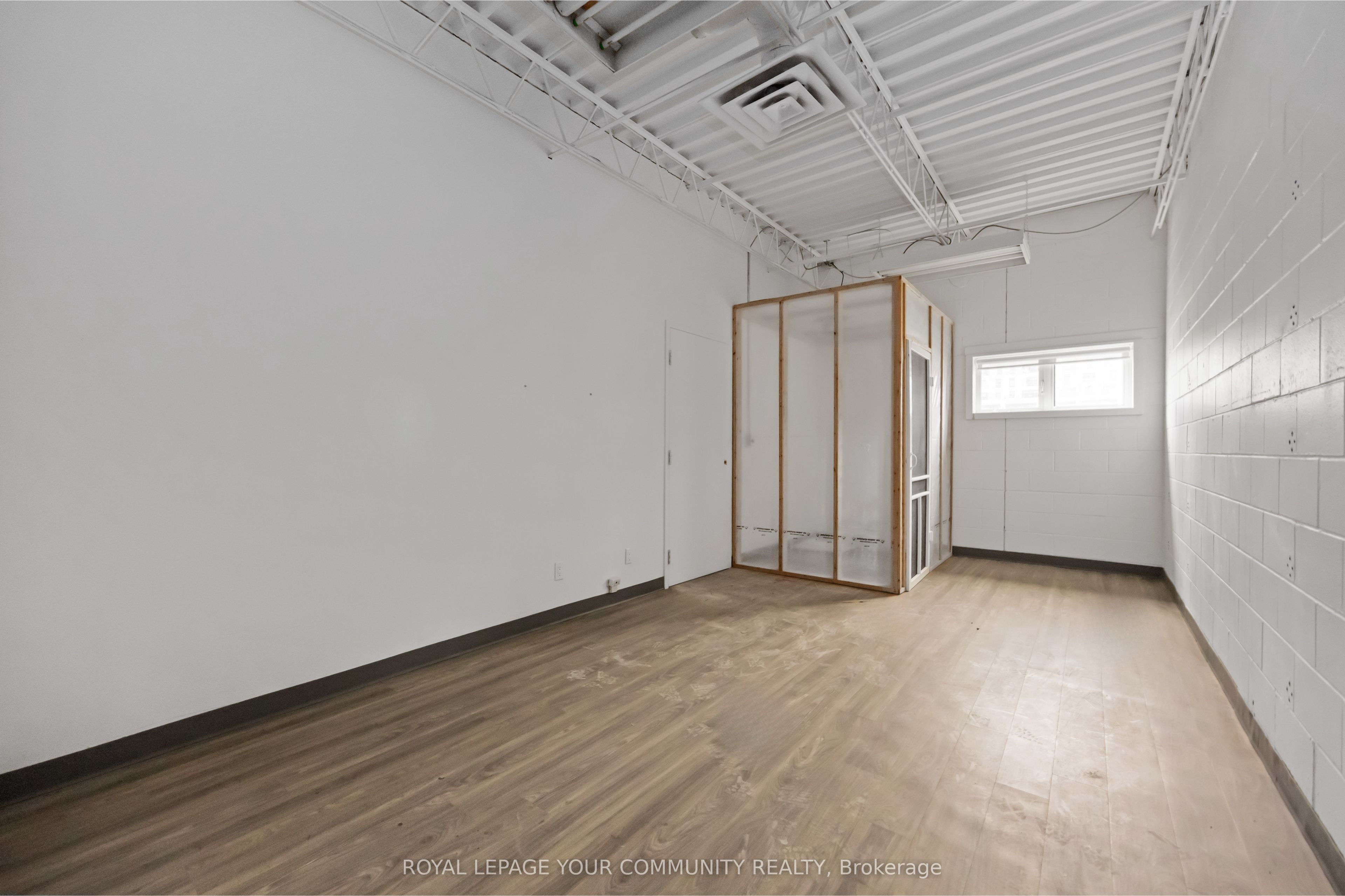 178 Queens Quay E Unit B Property Photo 15
