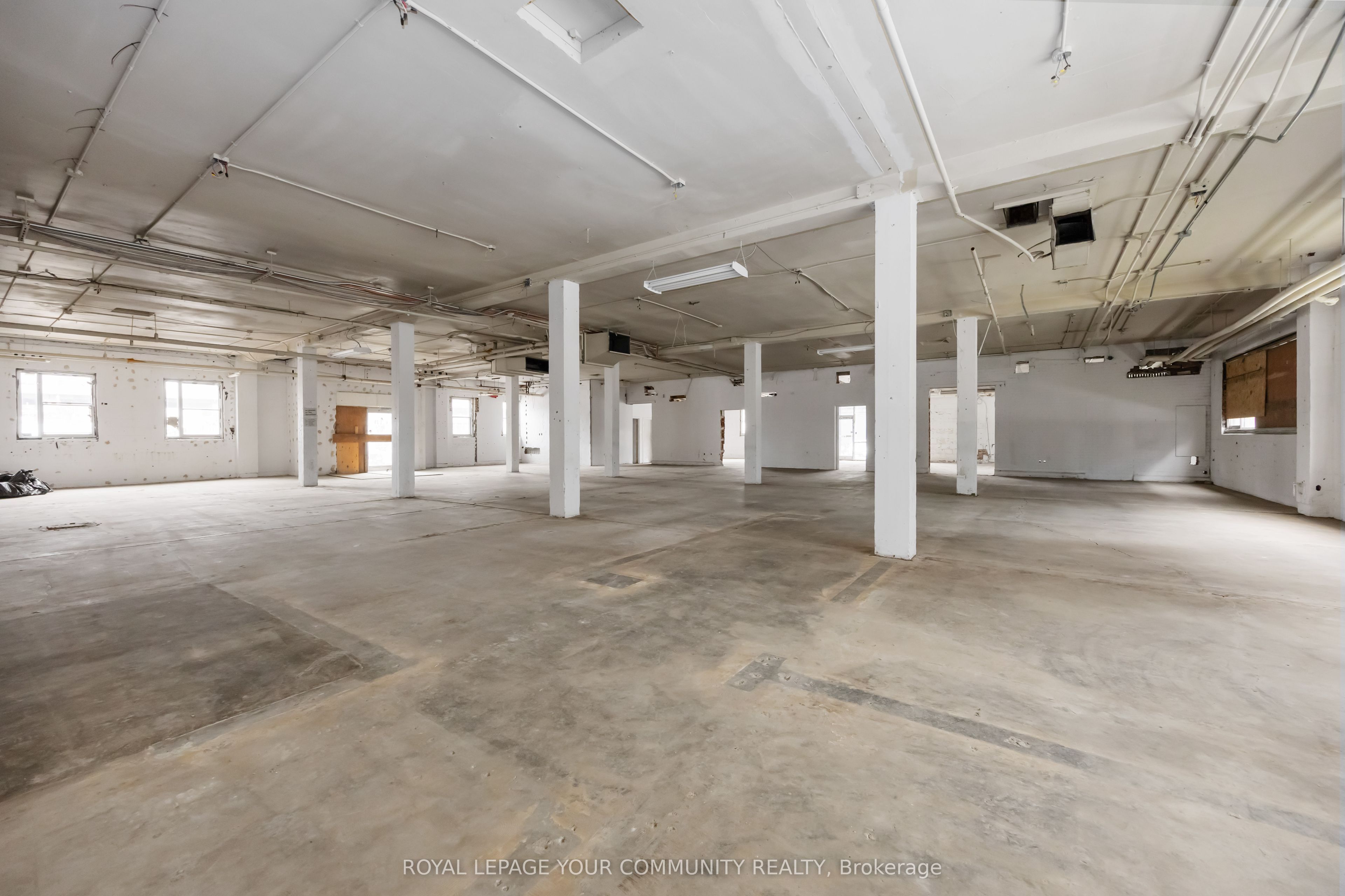 178 Queens Quay E Unit A Property Photo 2
