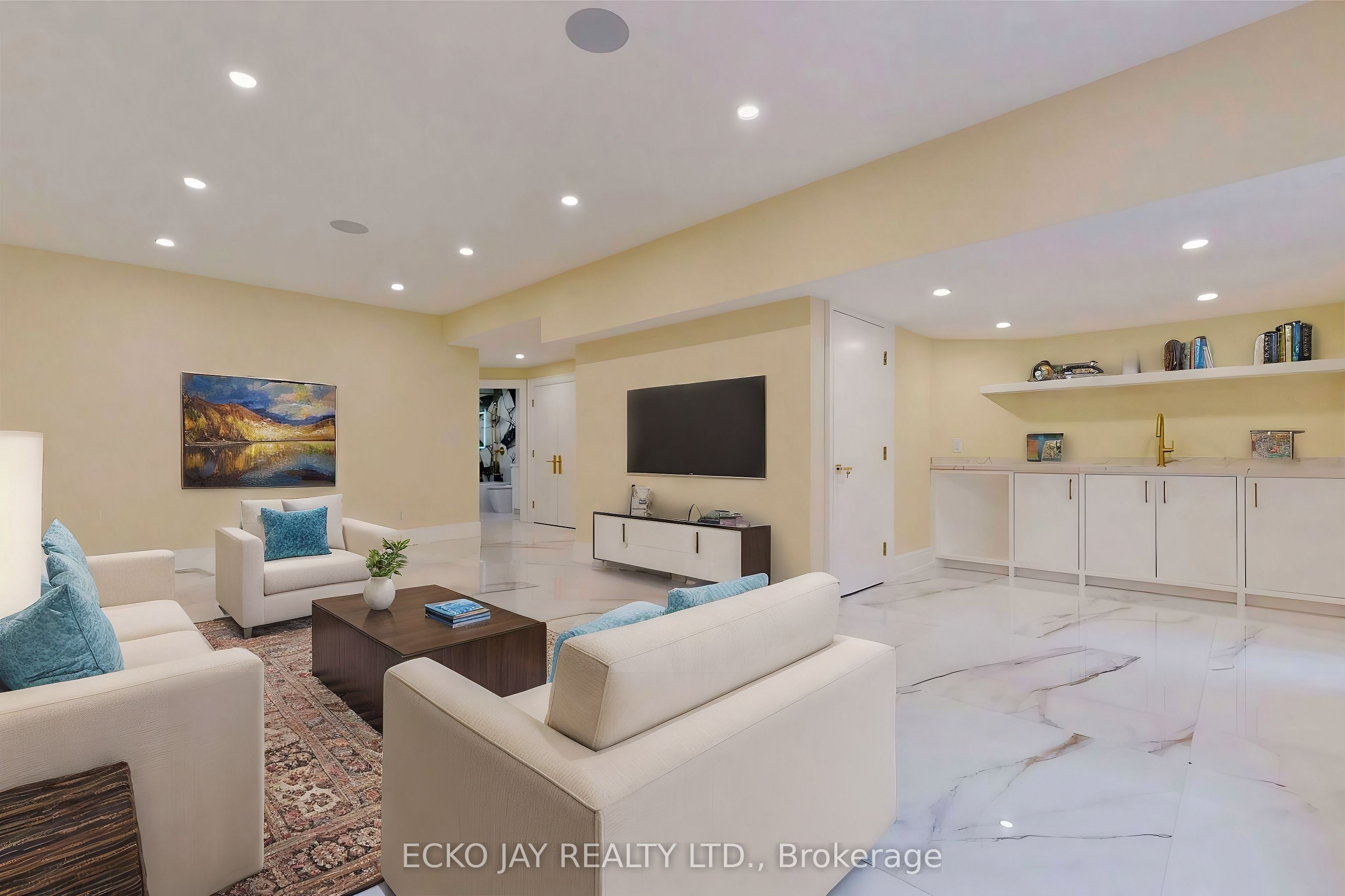 10 Jocelyn Crescent Property Photo 34