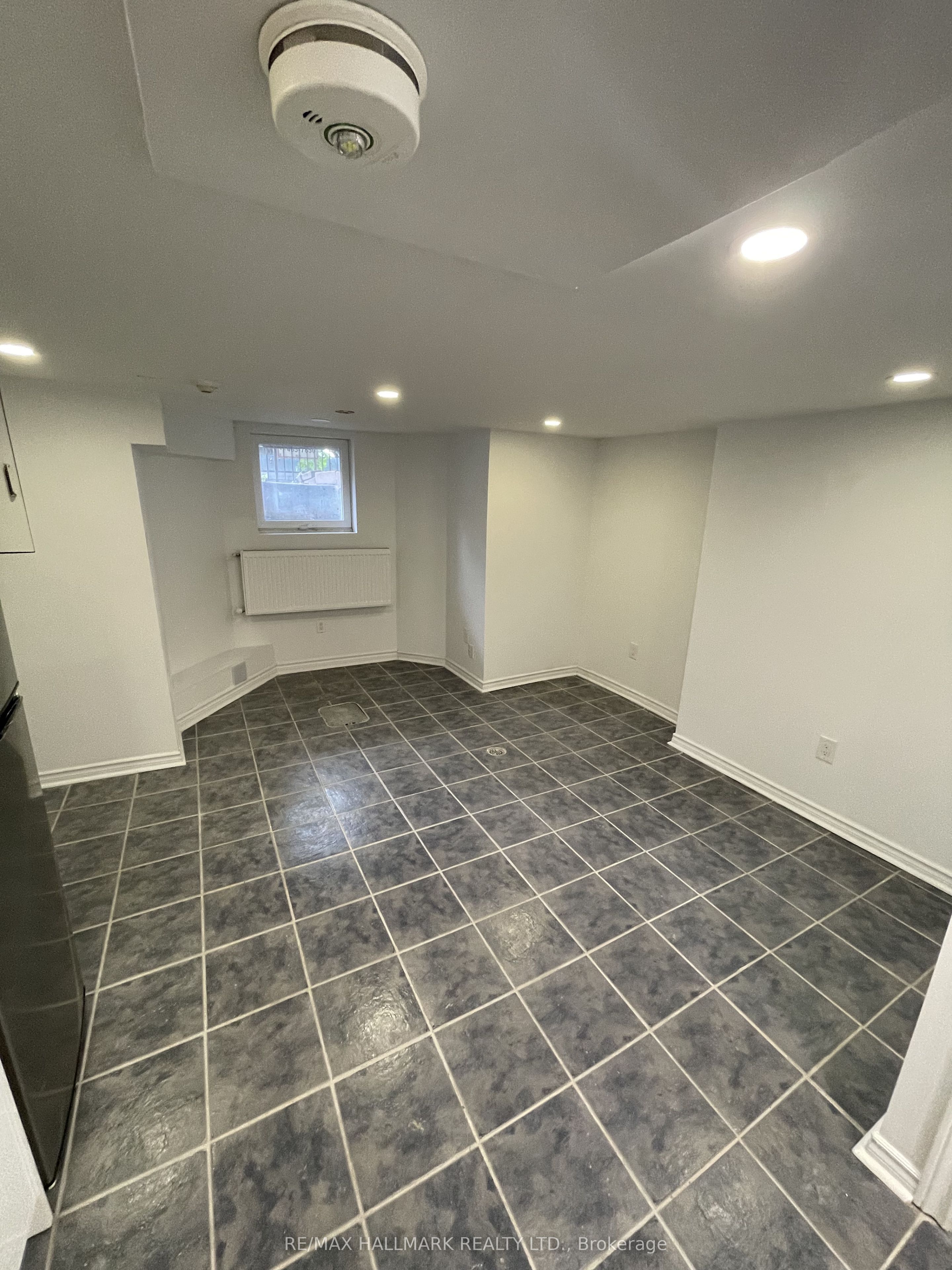 414 Dundas Street E Property Photo 26