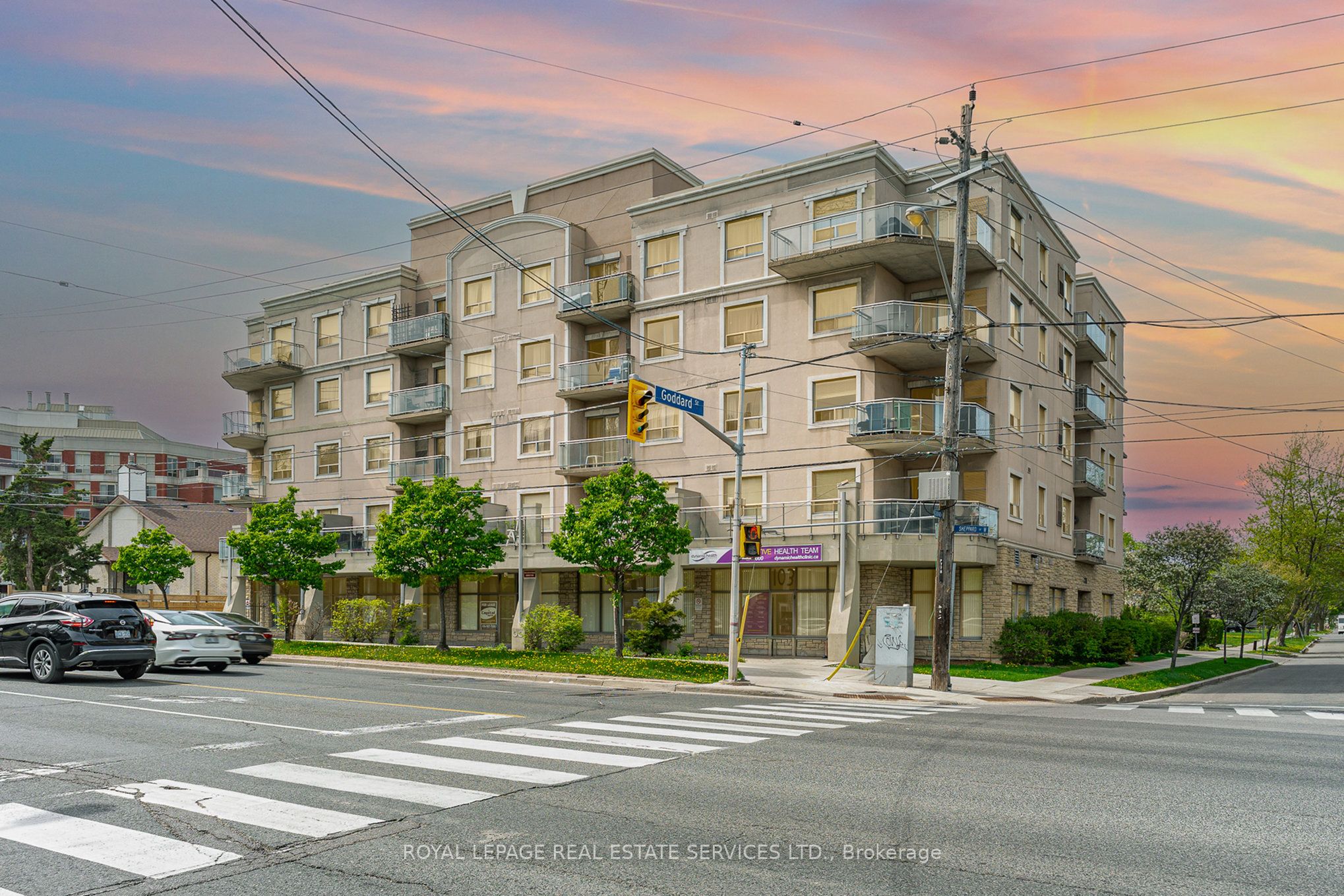 #303 - 778 Sheppard Avenue Property Photo 1