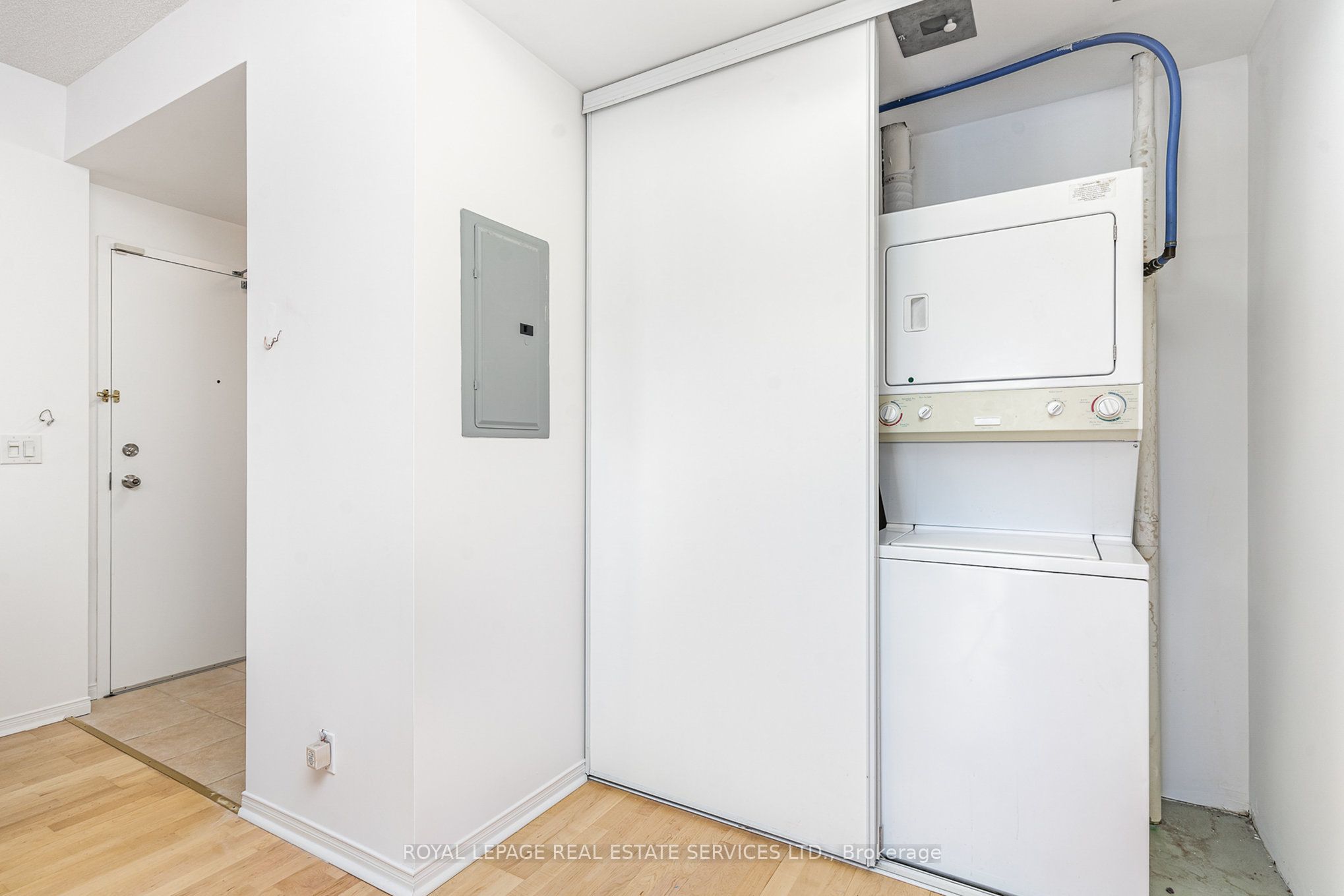 #303 - 778 Sheppard Avenue Property Photo 13