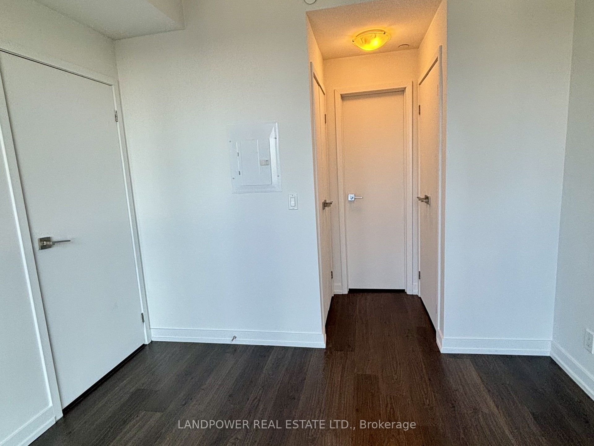 #1704 - 89 Dunfield Avenue Property Photo 15