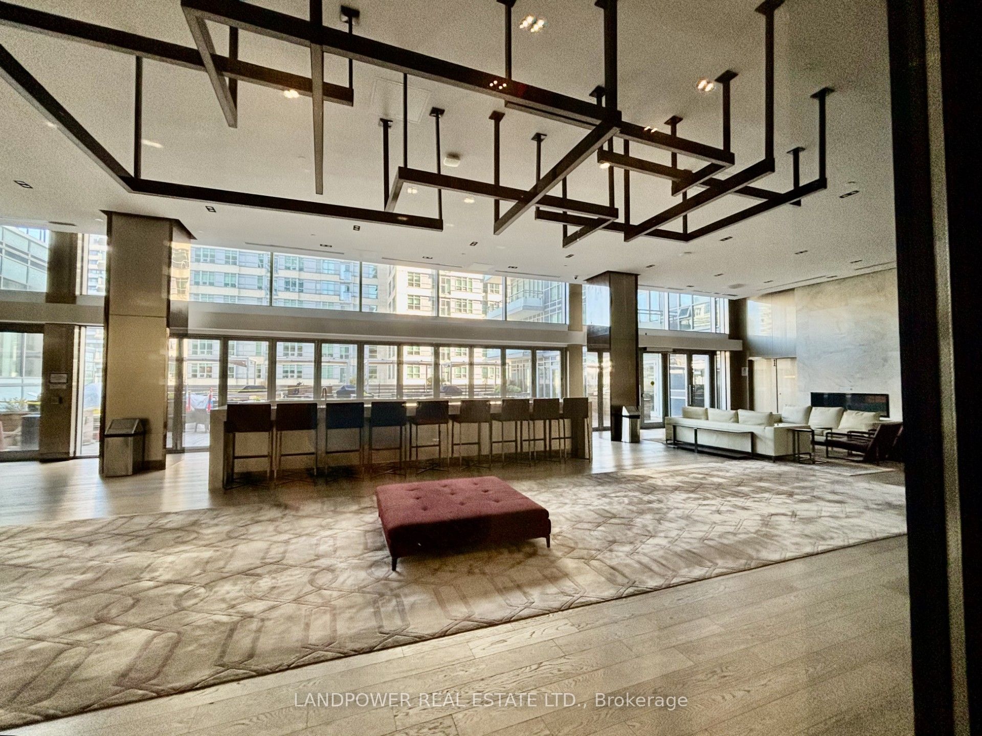 #1704 - 89 Dunfield Avenue Property Photo 25