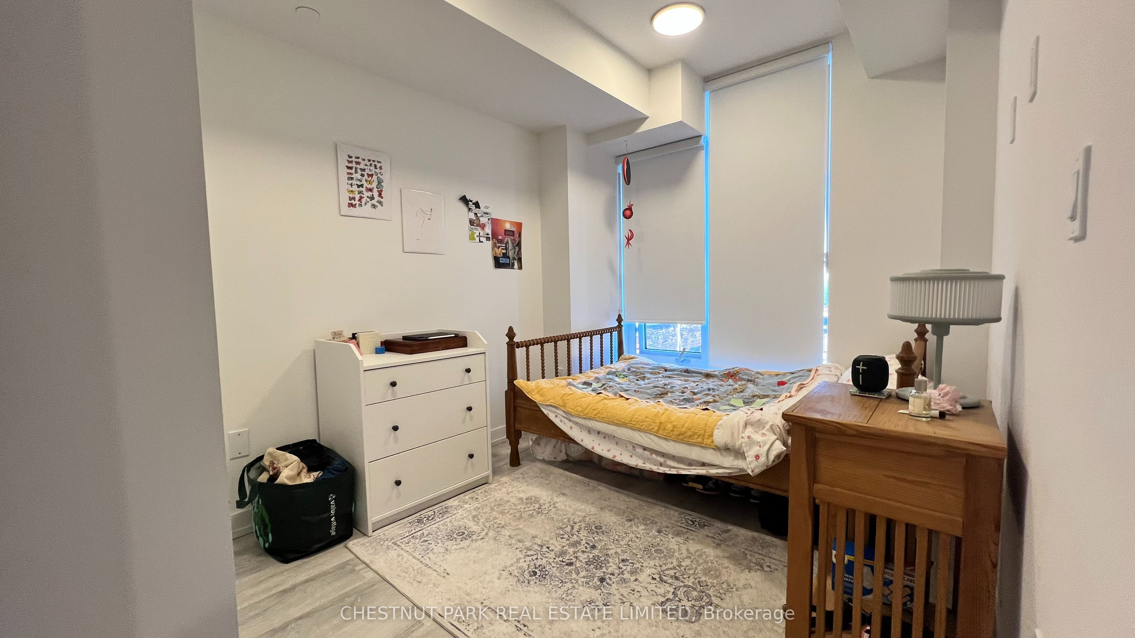#610 - 2 Augusta Avenue Property Photo 14
