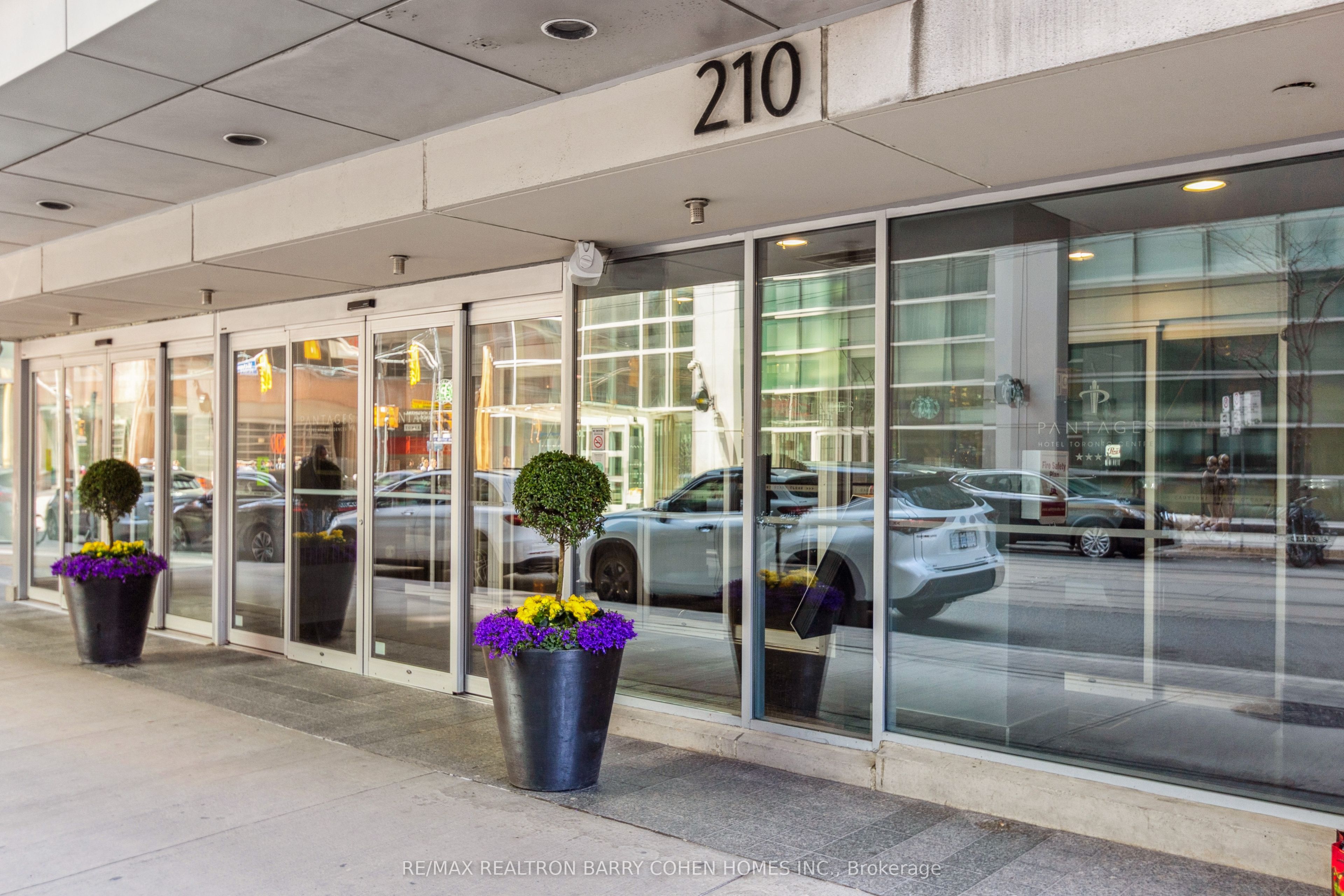 #3606 - 210 Victoria Street Property Photo 1