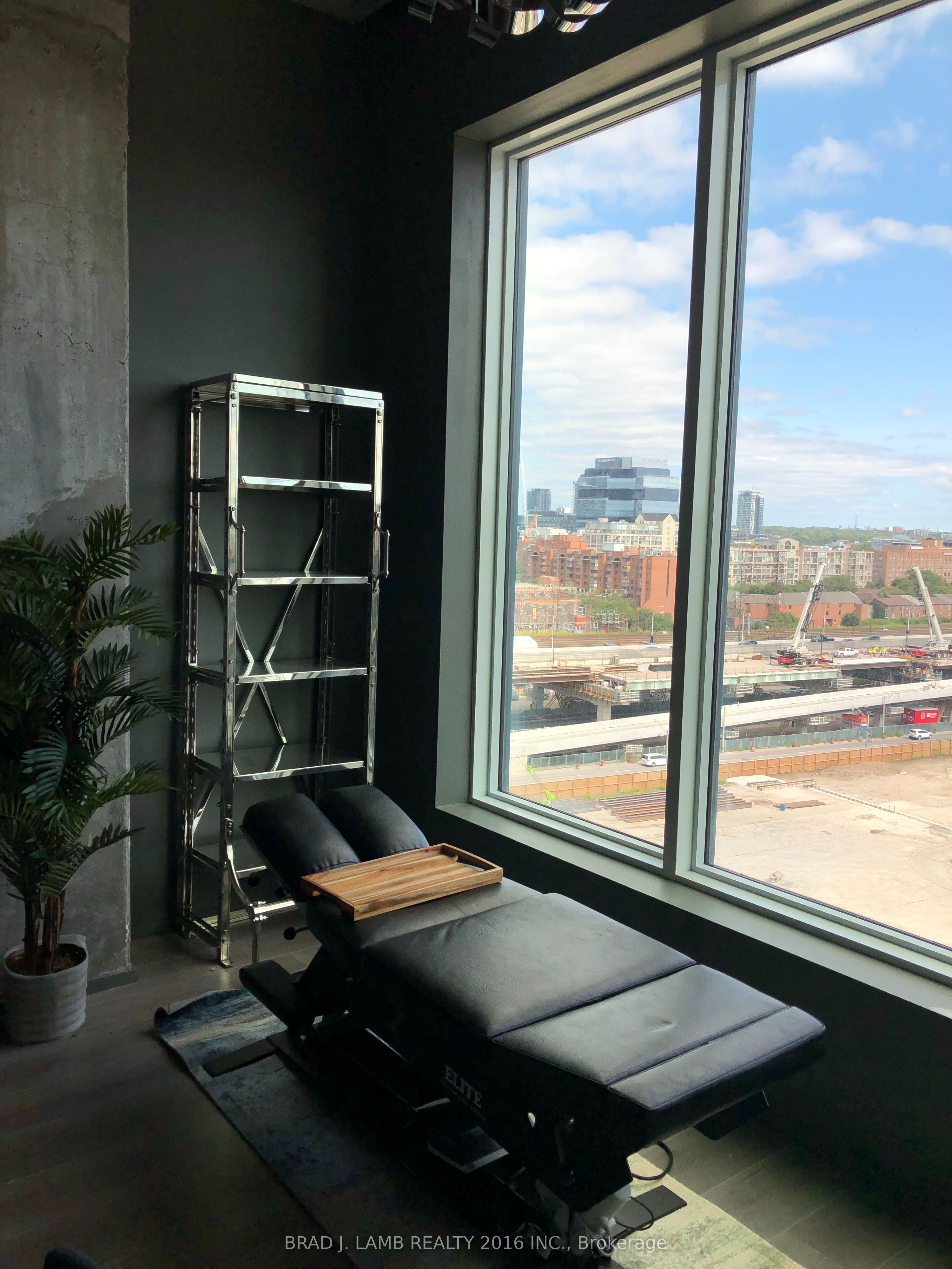 130 Queens Quay Street E 811 Property Photo 6