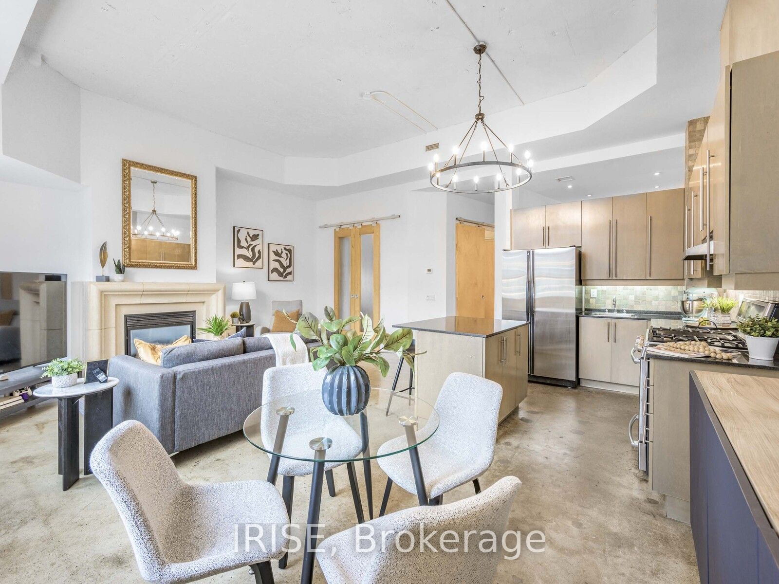 #939 - 155 Dalhousie Street Property Photo 1