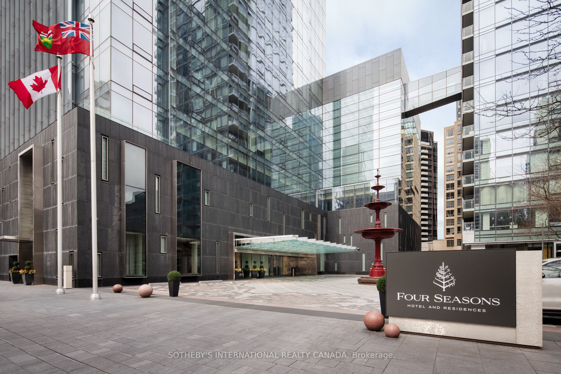 #207 - 55 Scollard Street Property Photo 1