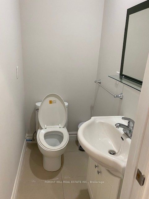 1100 Sheppard Avenue E 212 Property Photo 7