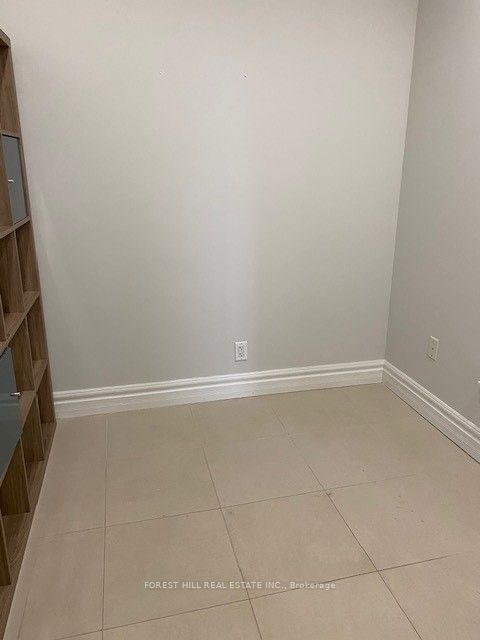 1100 Sheppard Avenue E 212 Property Photo 10