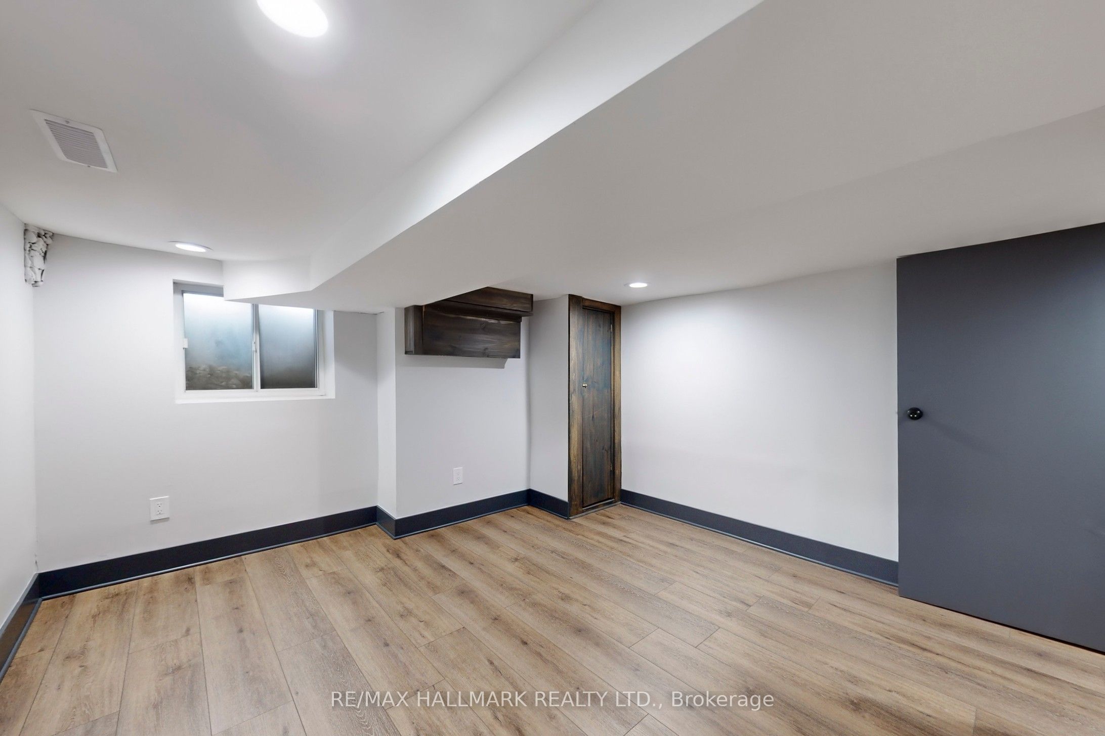 148 Parliament Street Property Photo 15