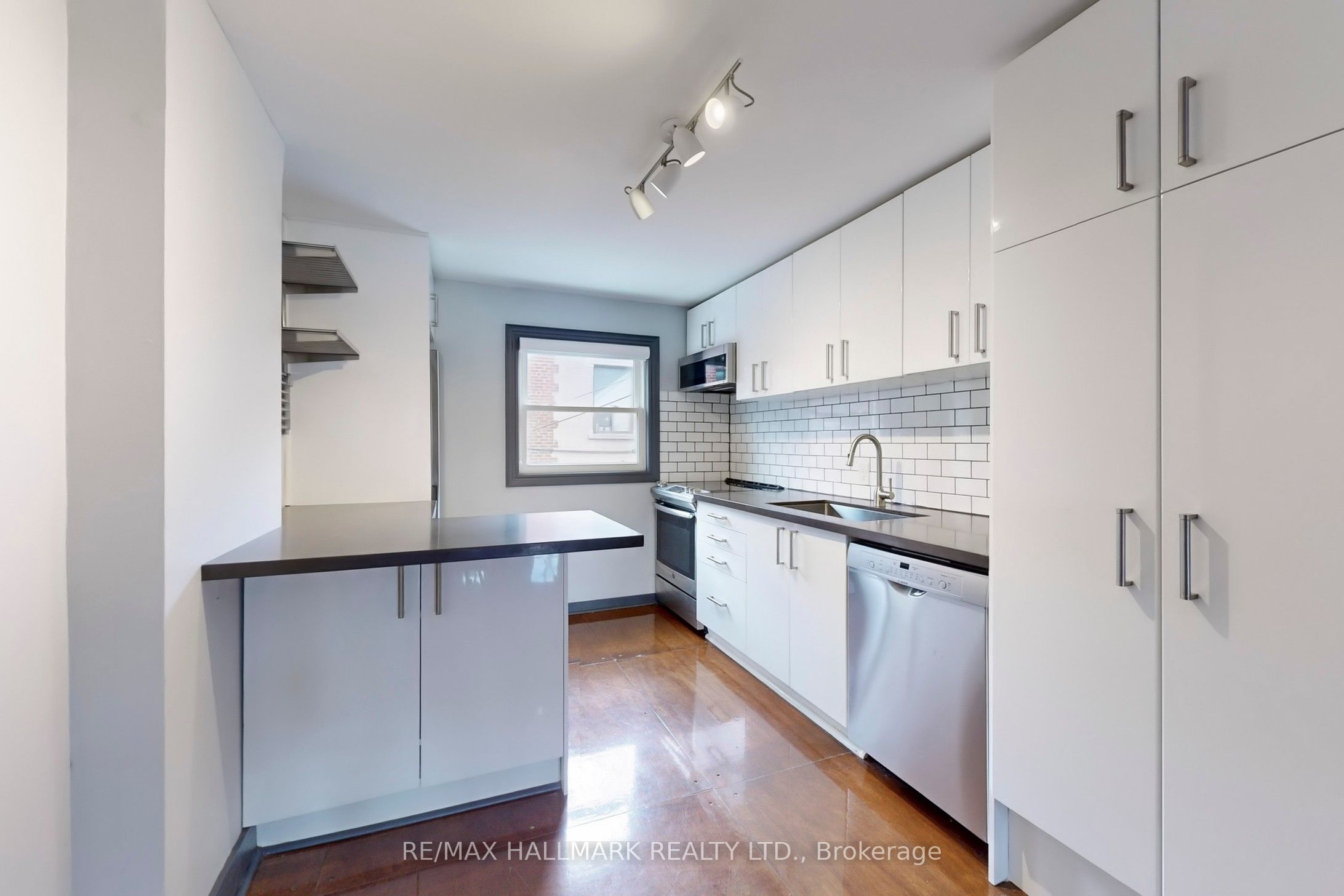 148 Parliament Street Property Photo 26