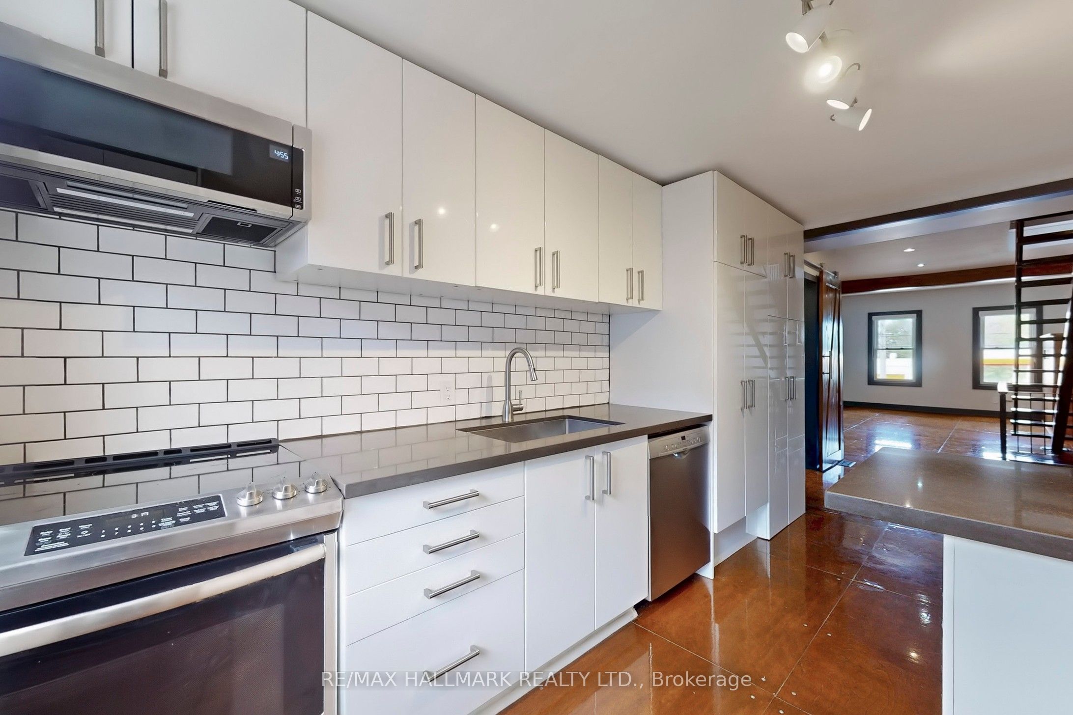 148 Parliament Street Property Photo 29