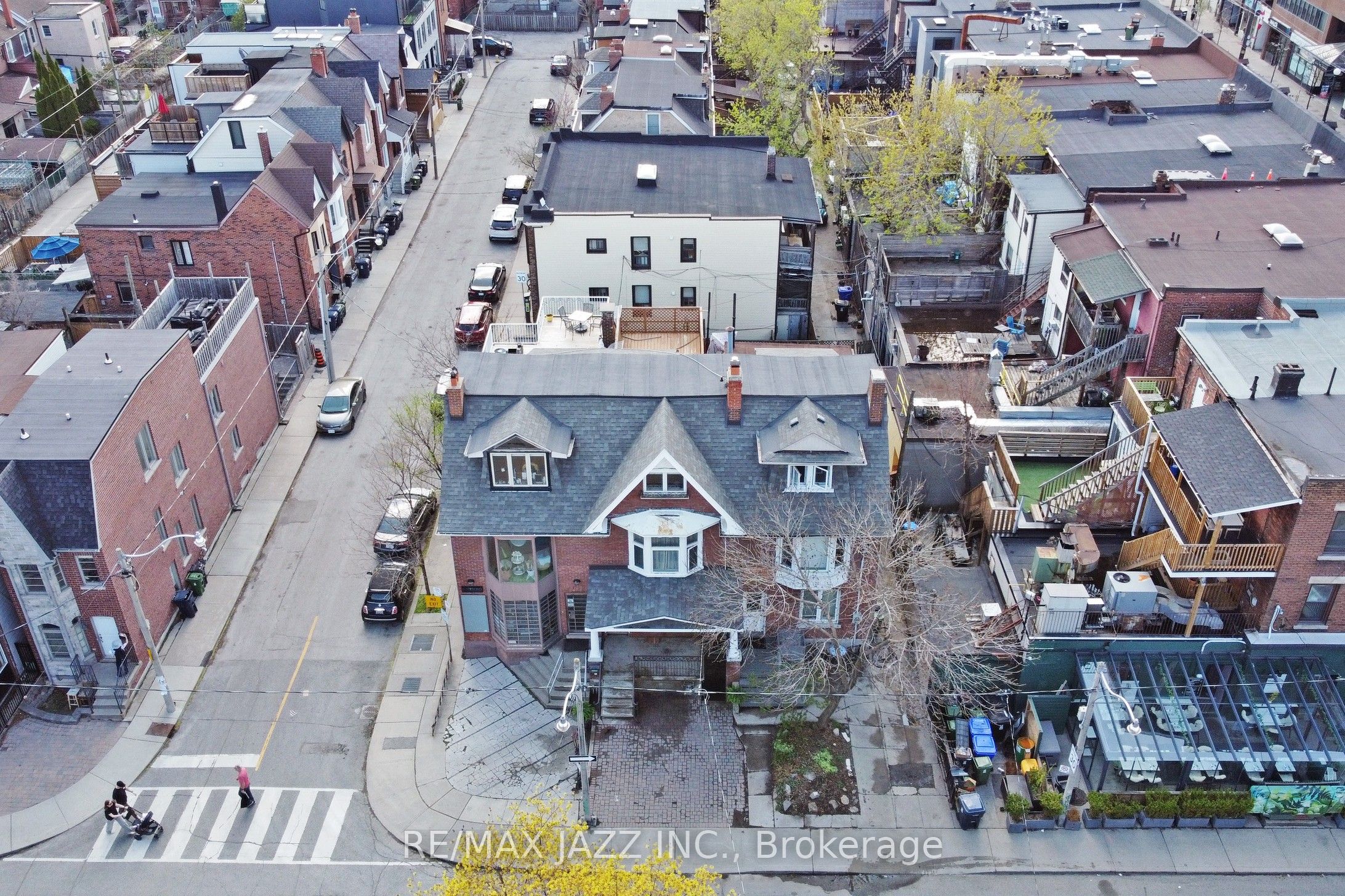 36 Clinton Street Property Photo 3