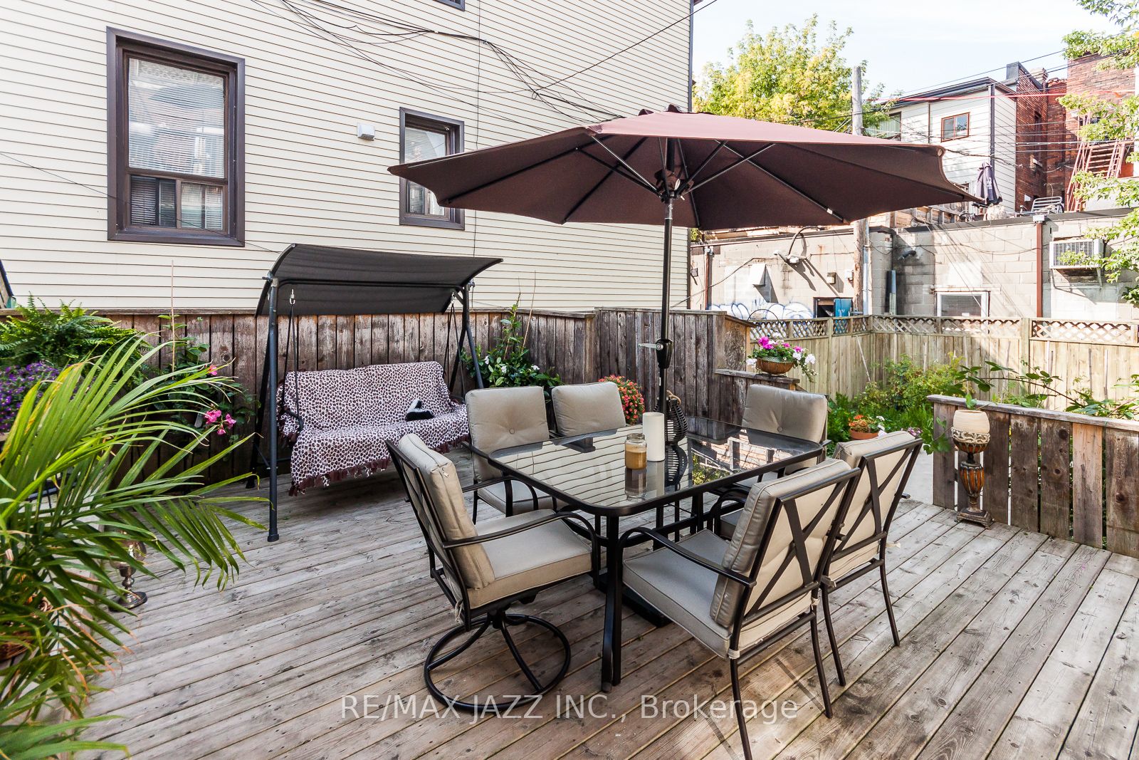 36 Clinton Street Property Photo 7