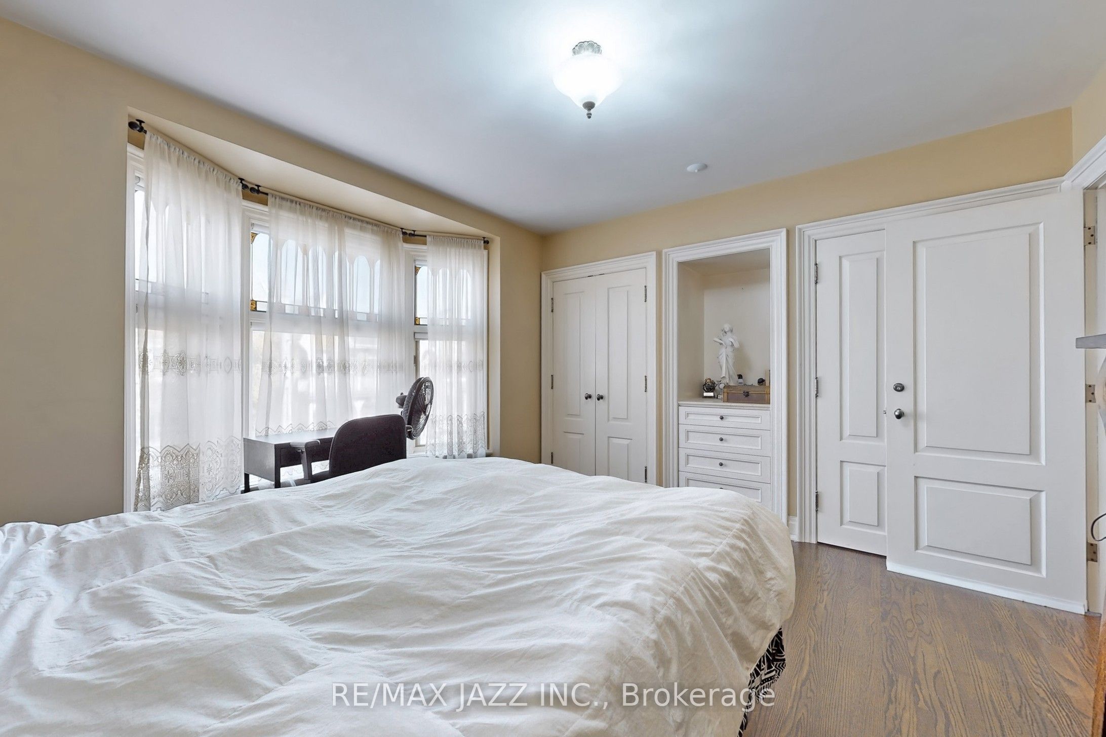 36 Clinton Street Property Photo 12