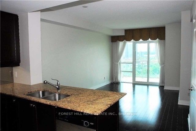 10 Bloorview Place 1211 Property Photo 7