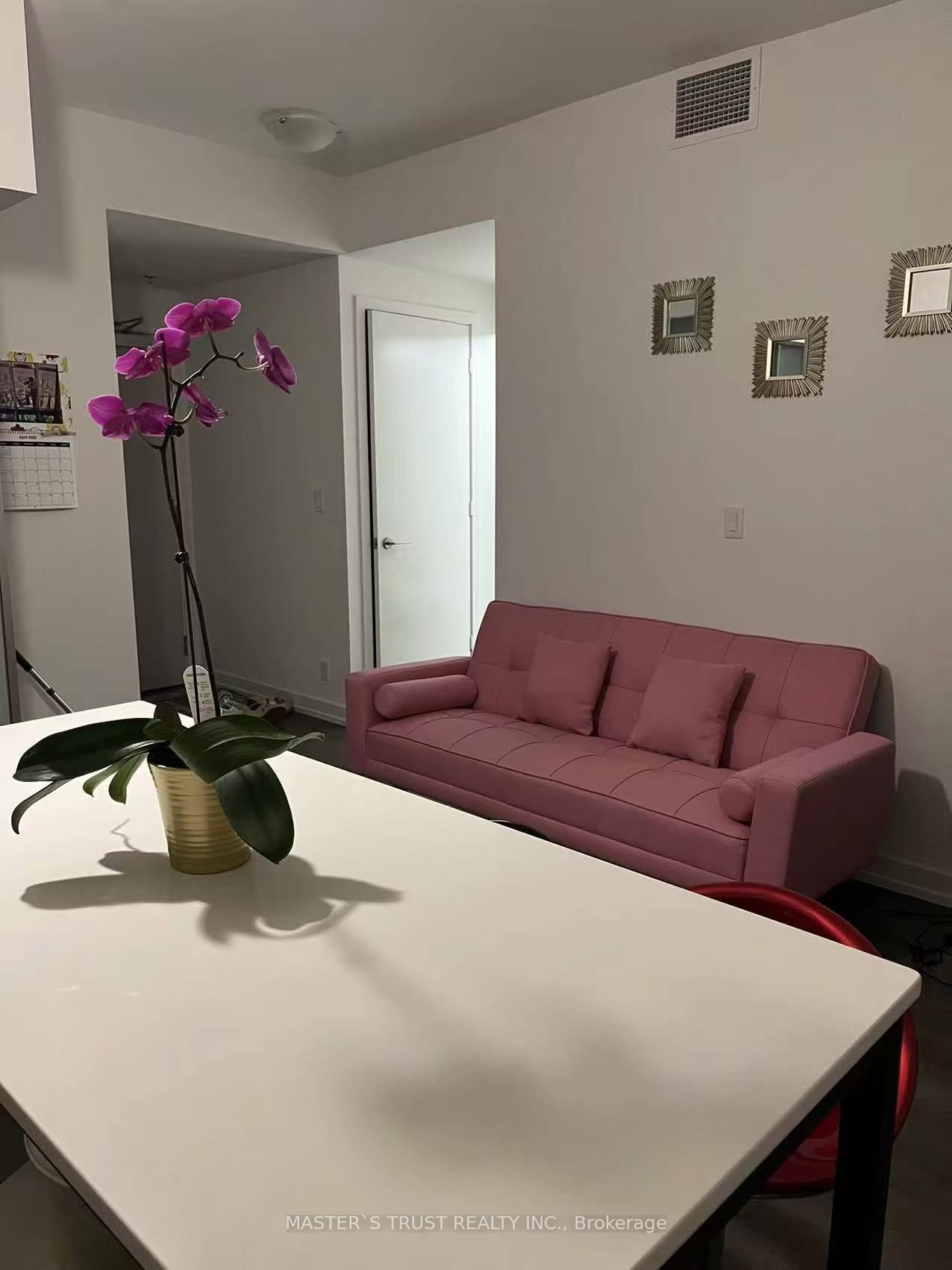 203 College Street 1803 Property Photo 14