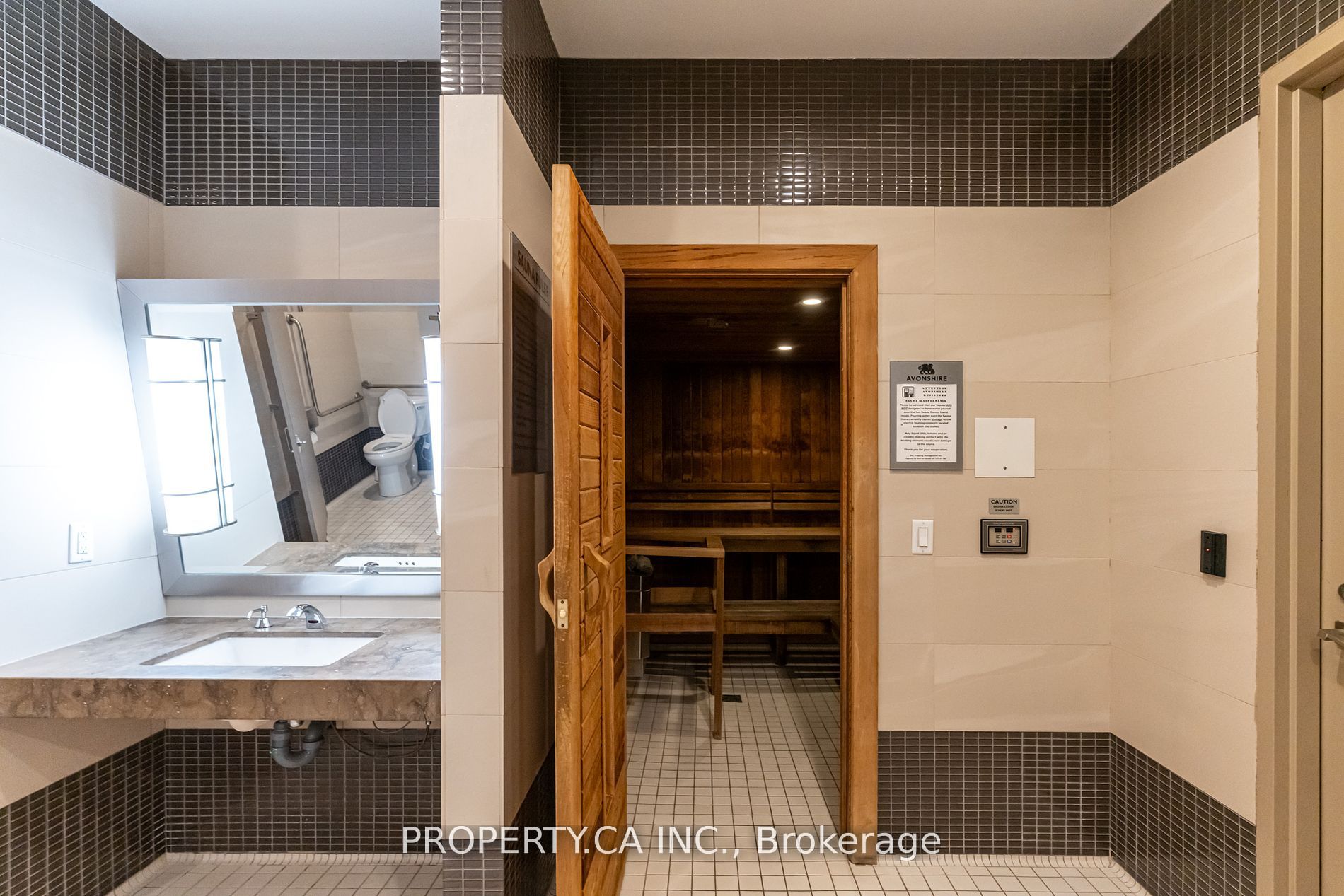 #205 - 100 Harrison Gardens Property Photo 36