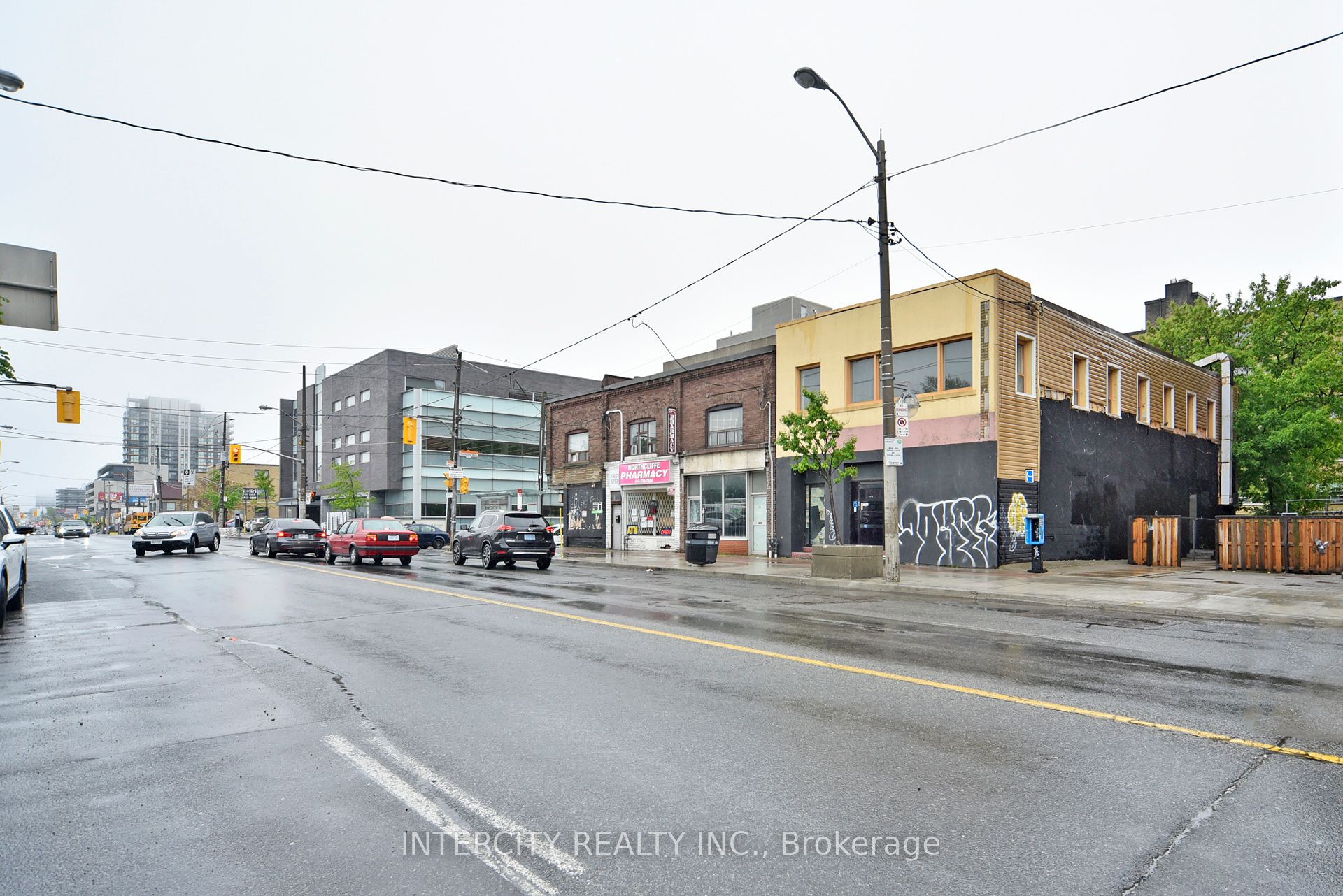 1747 - 1757 Eglinton Avenue W Property Photo 3