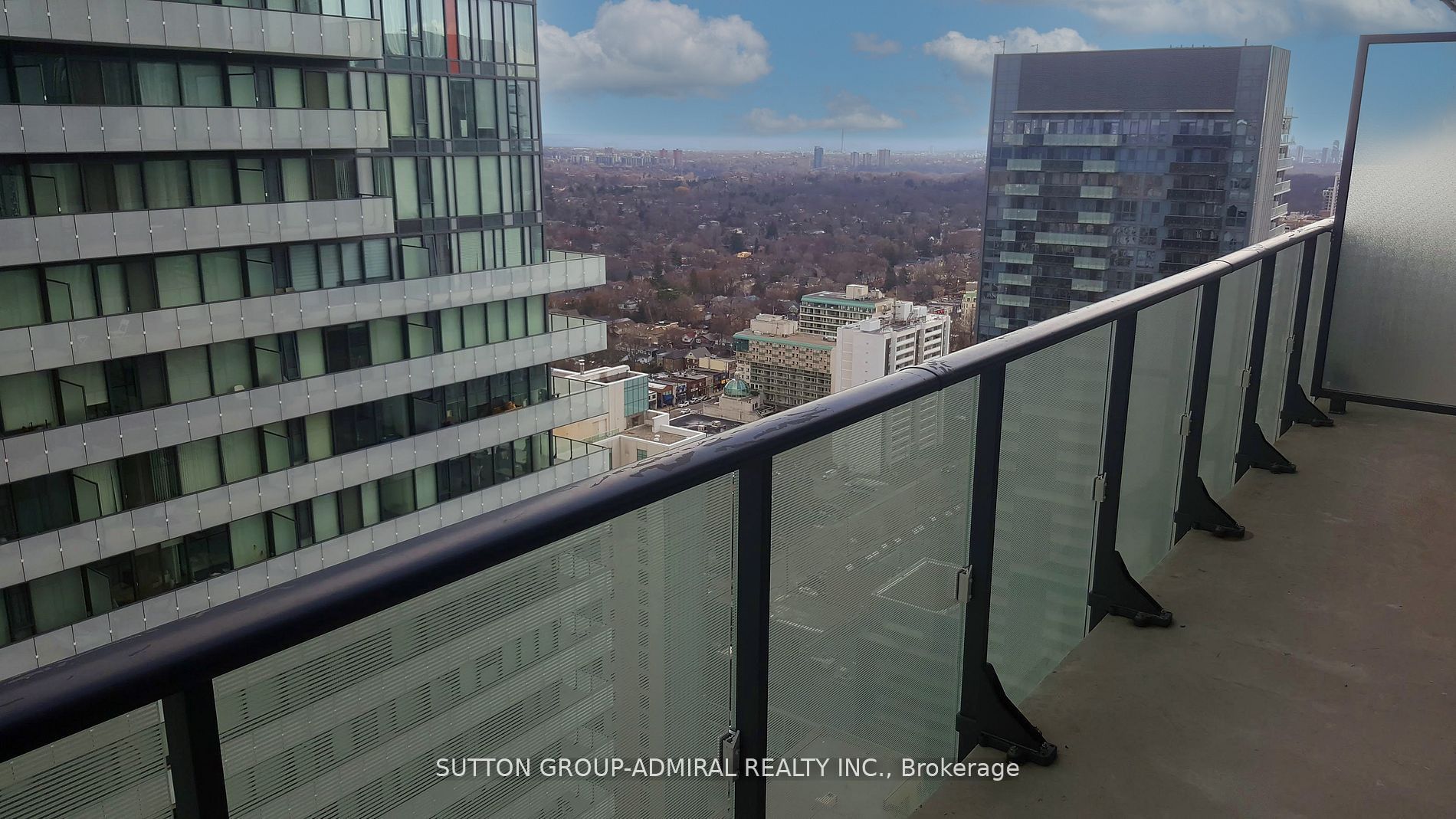 #3505 - 161 Roehampton Avenue Property Photo 10