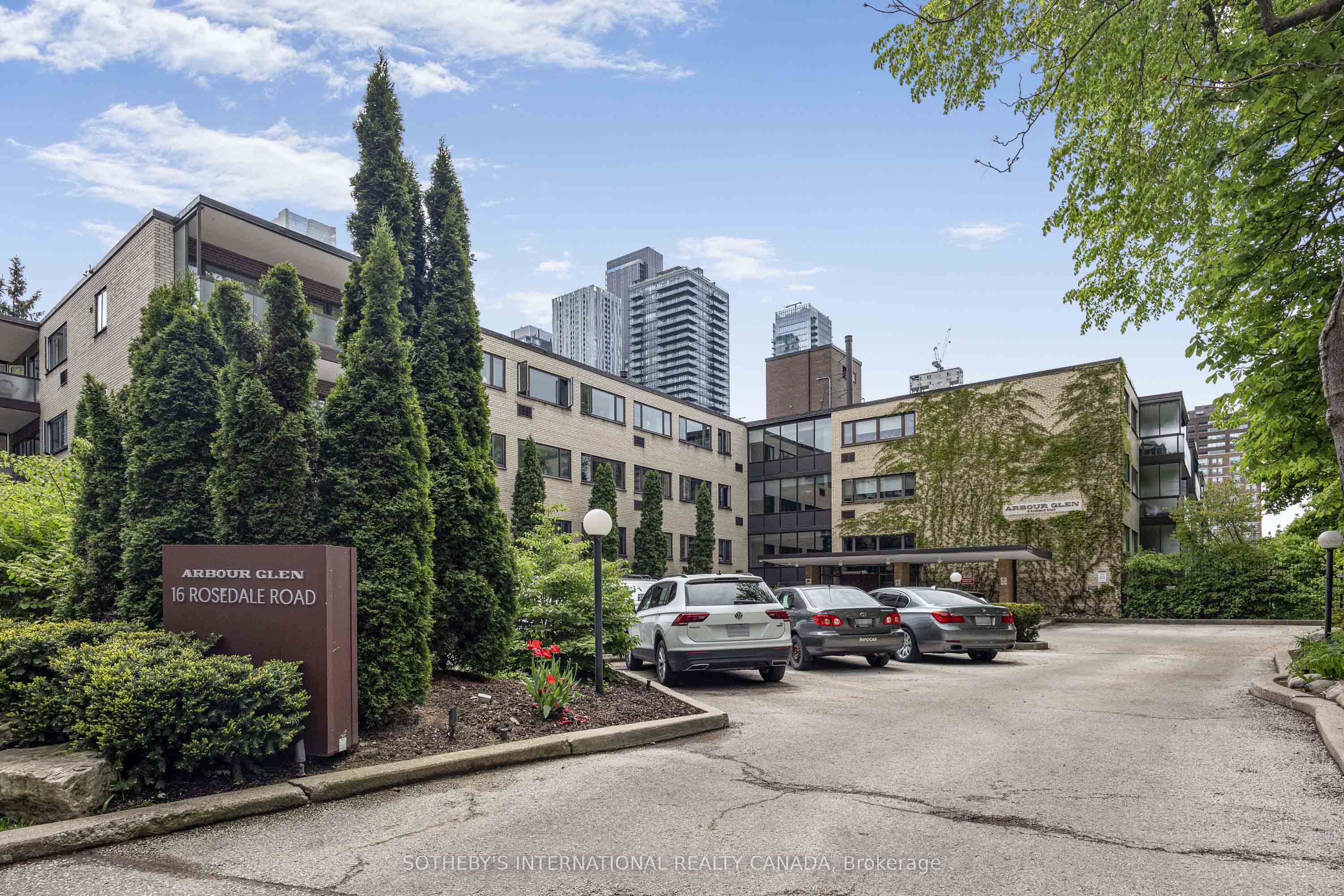 #615 - 16 Rosedale Road Property Photo 1