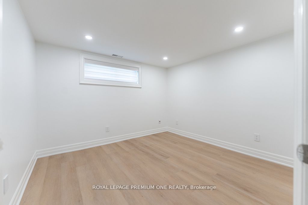 286 Waterloo Avenue Property Photo 12