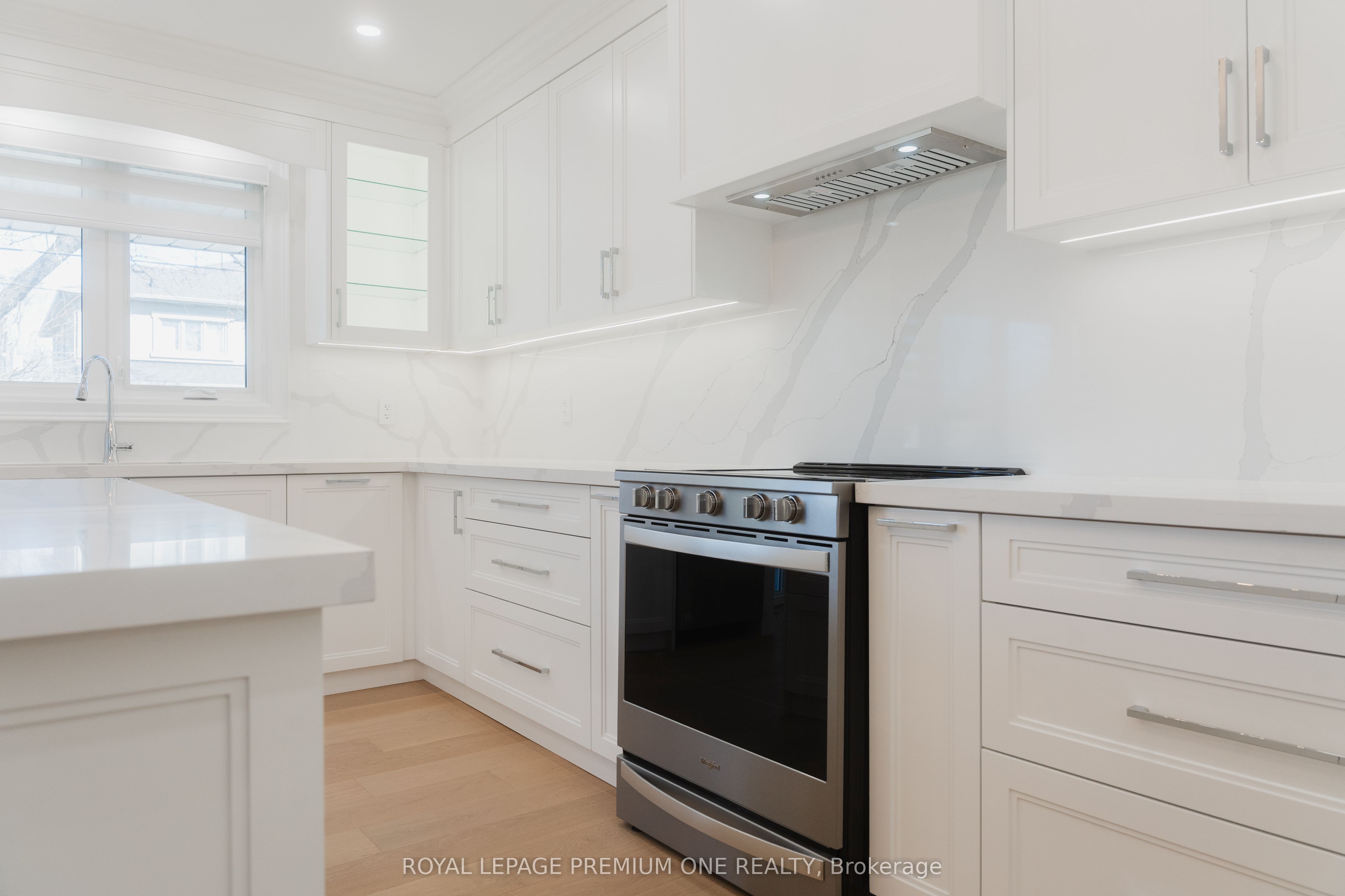 286 Waterloo Avenue Property Photo 27