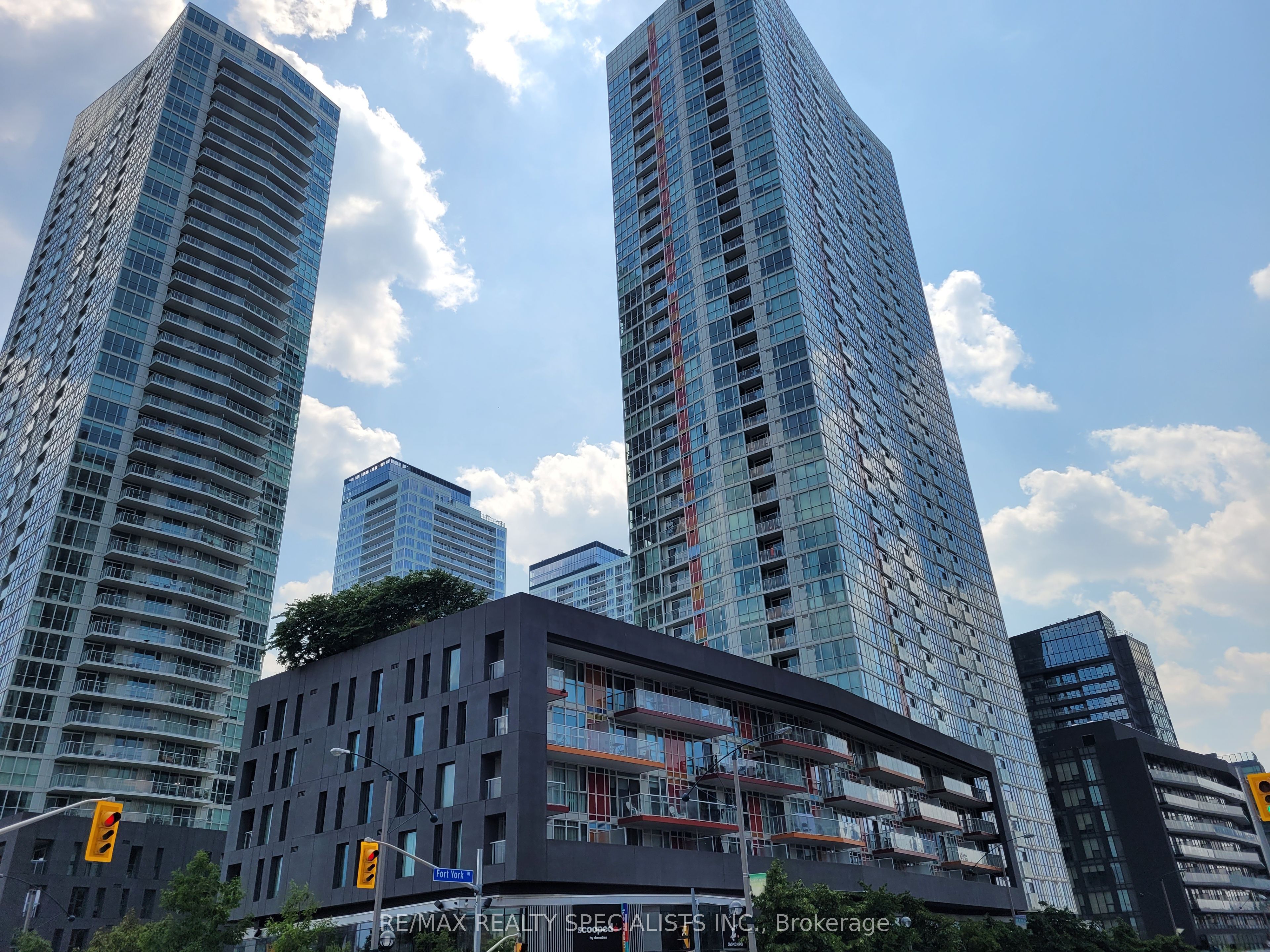 #620 - 85 Queens Wharf Road Property Photo