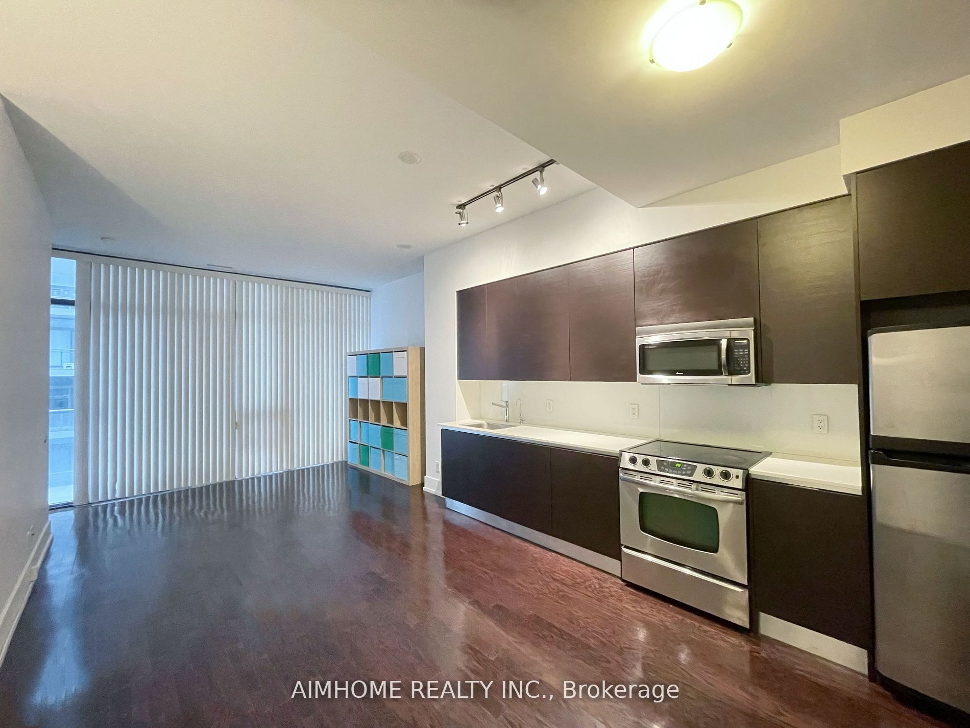 #4201 - 33 Charles Street Property Photo