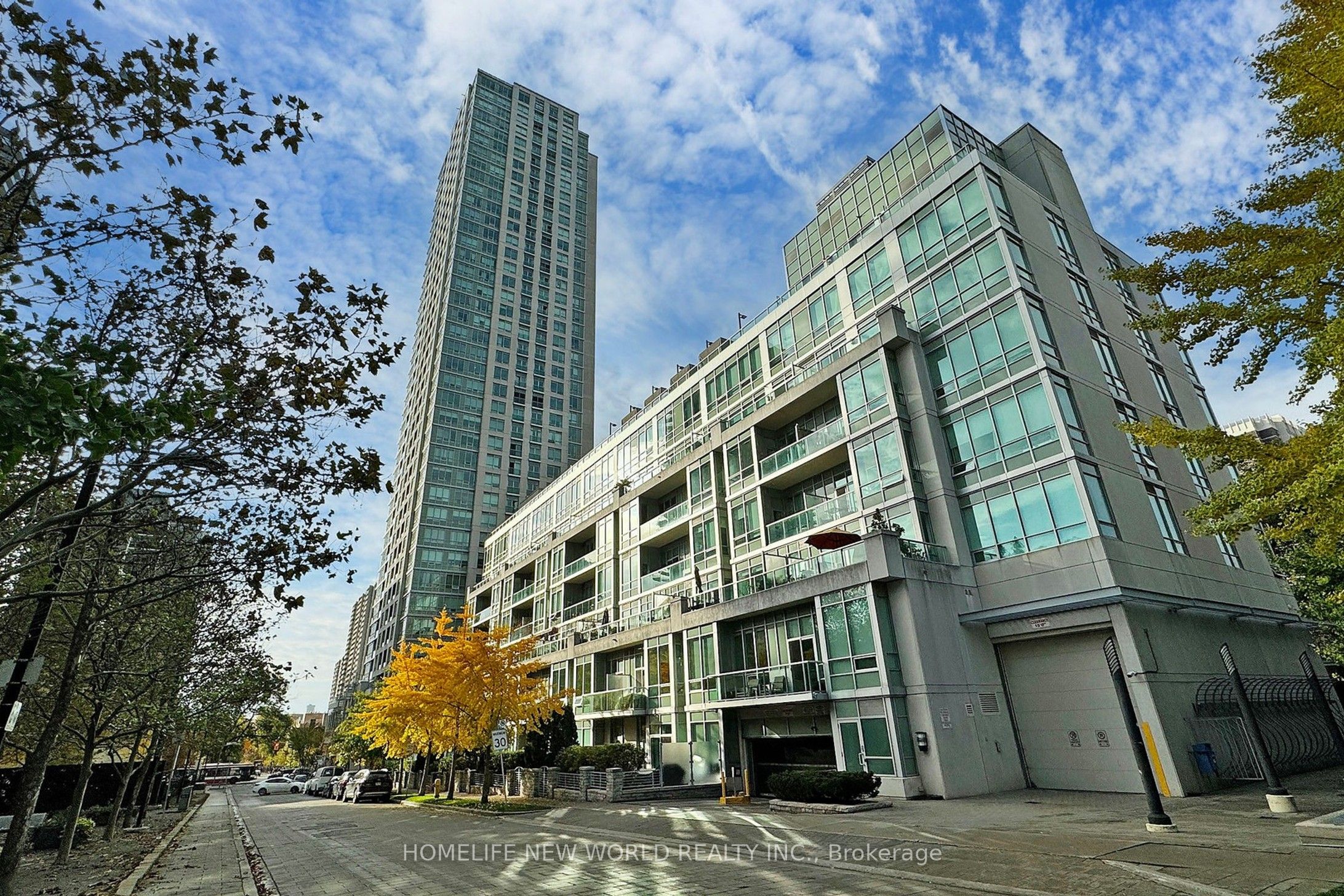 #621 - 120 Homewood Avenue Property Photo
