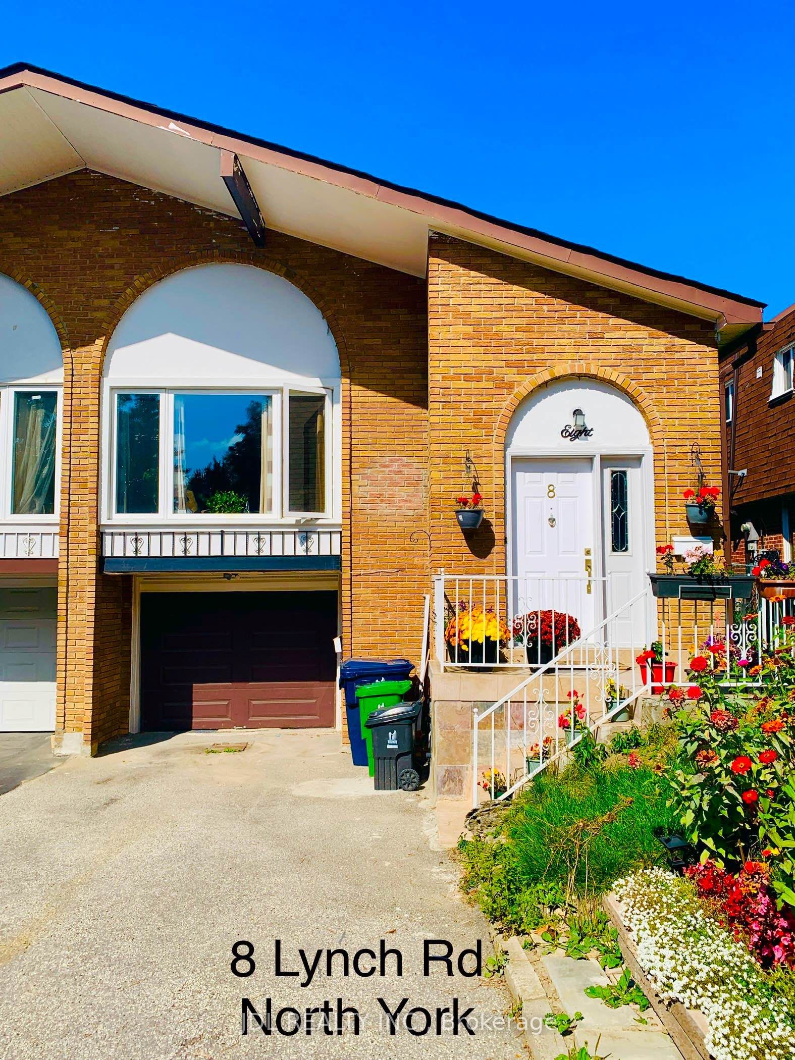 8 Lynch Road Property Photo