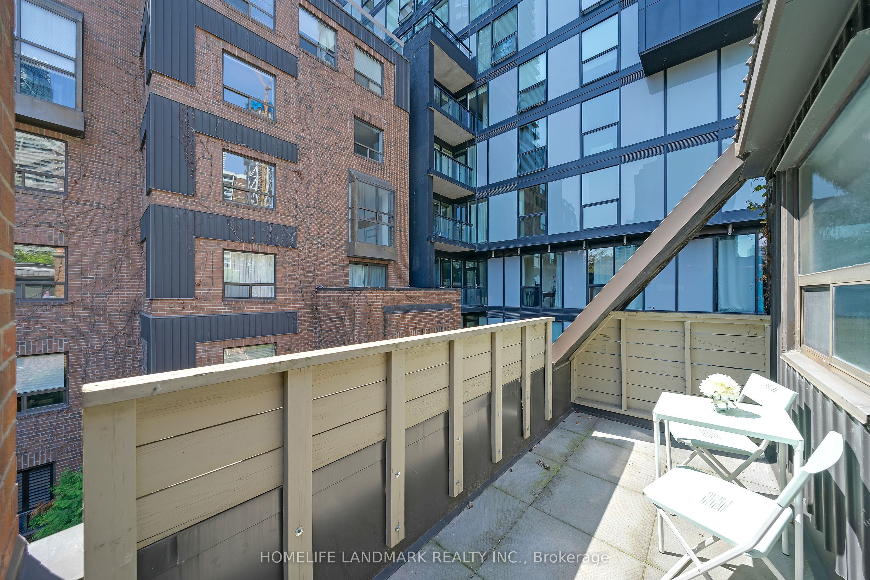 21 Dundonald Street 1 Property Photo 22