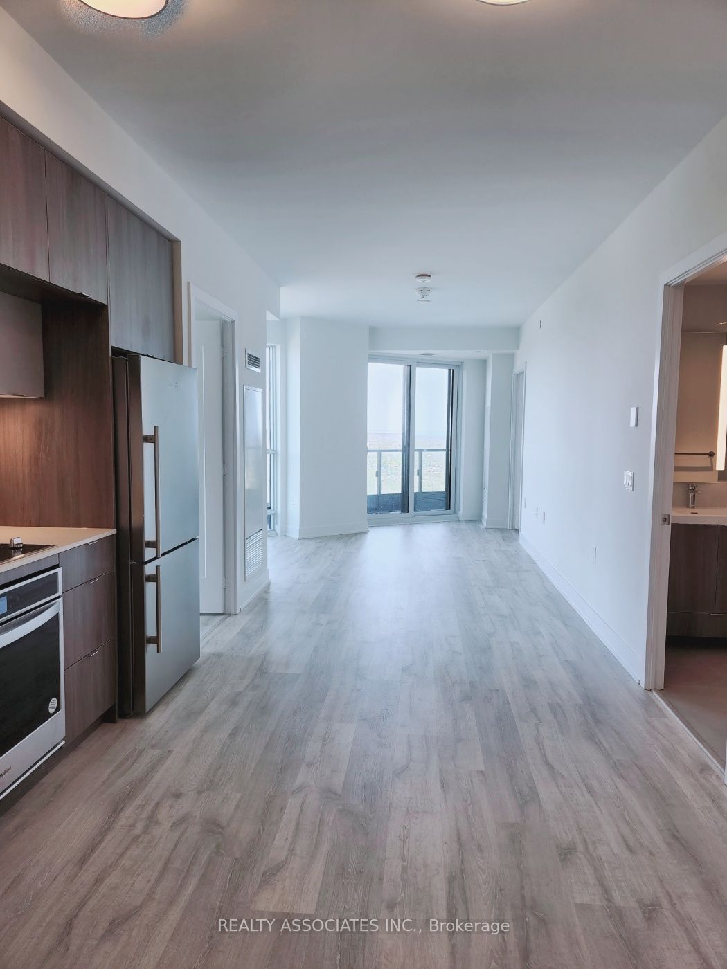 585 Bloor E Street E 2817 Property Photo 7