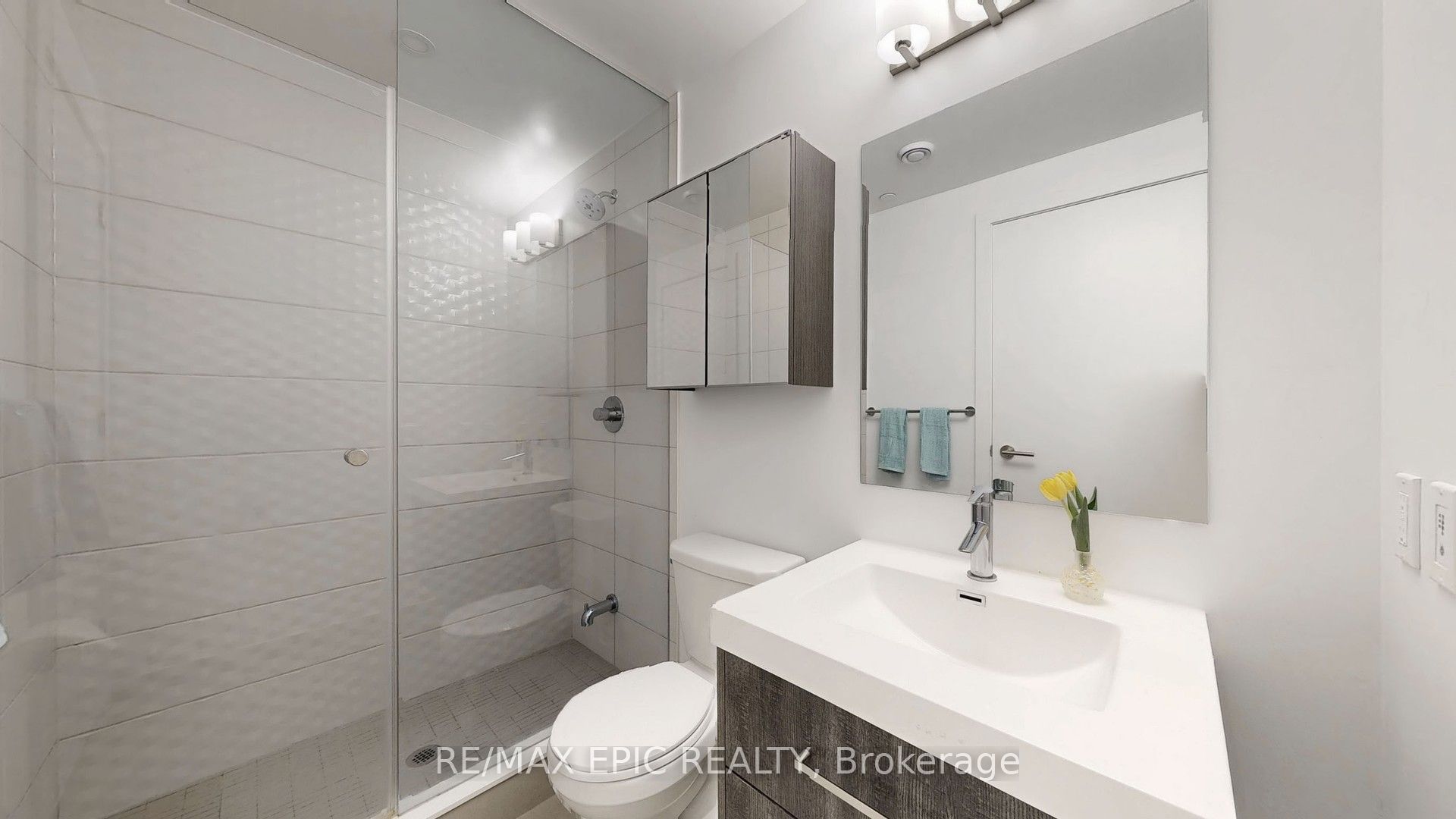 403 Church Street S 3802 Property Photo 14