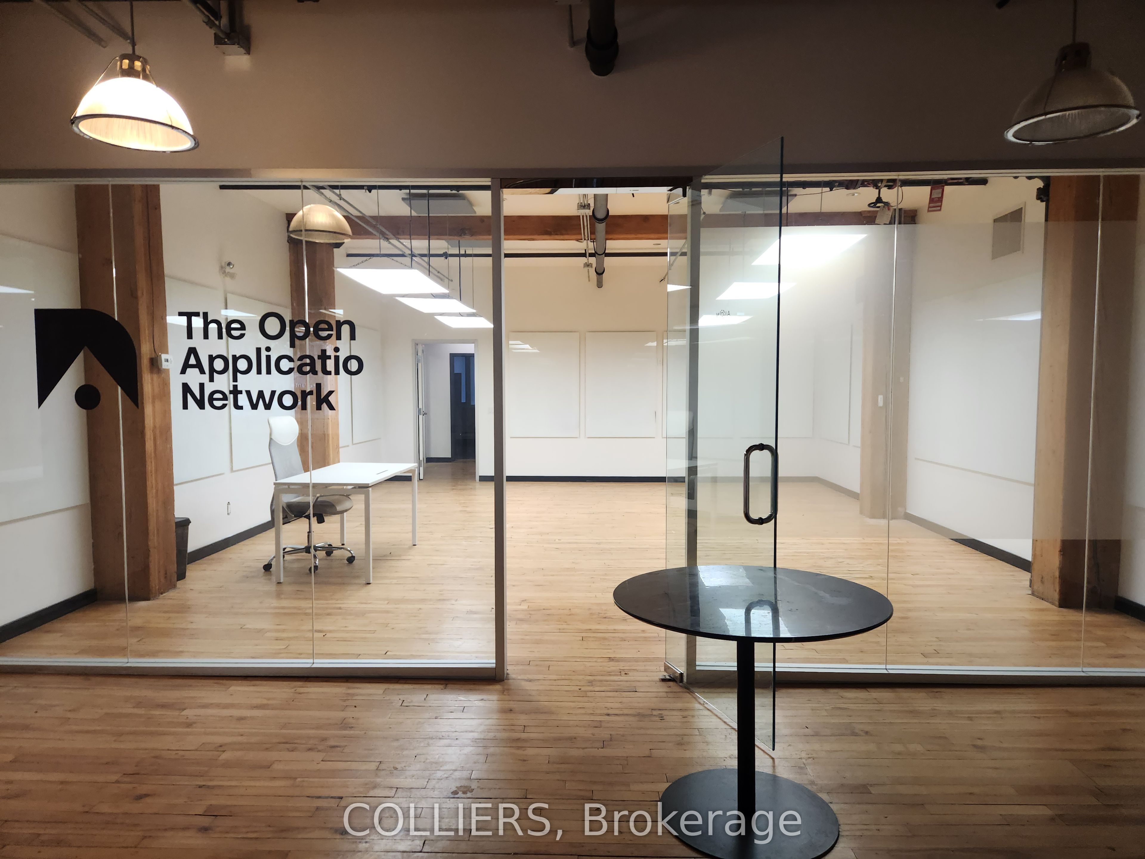 129 Spadina Avenue 2nd Fl Property Photo 5