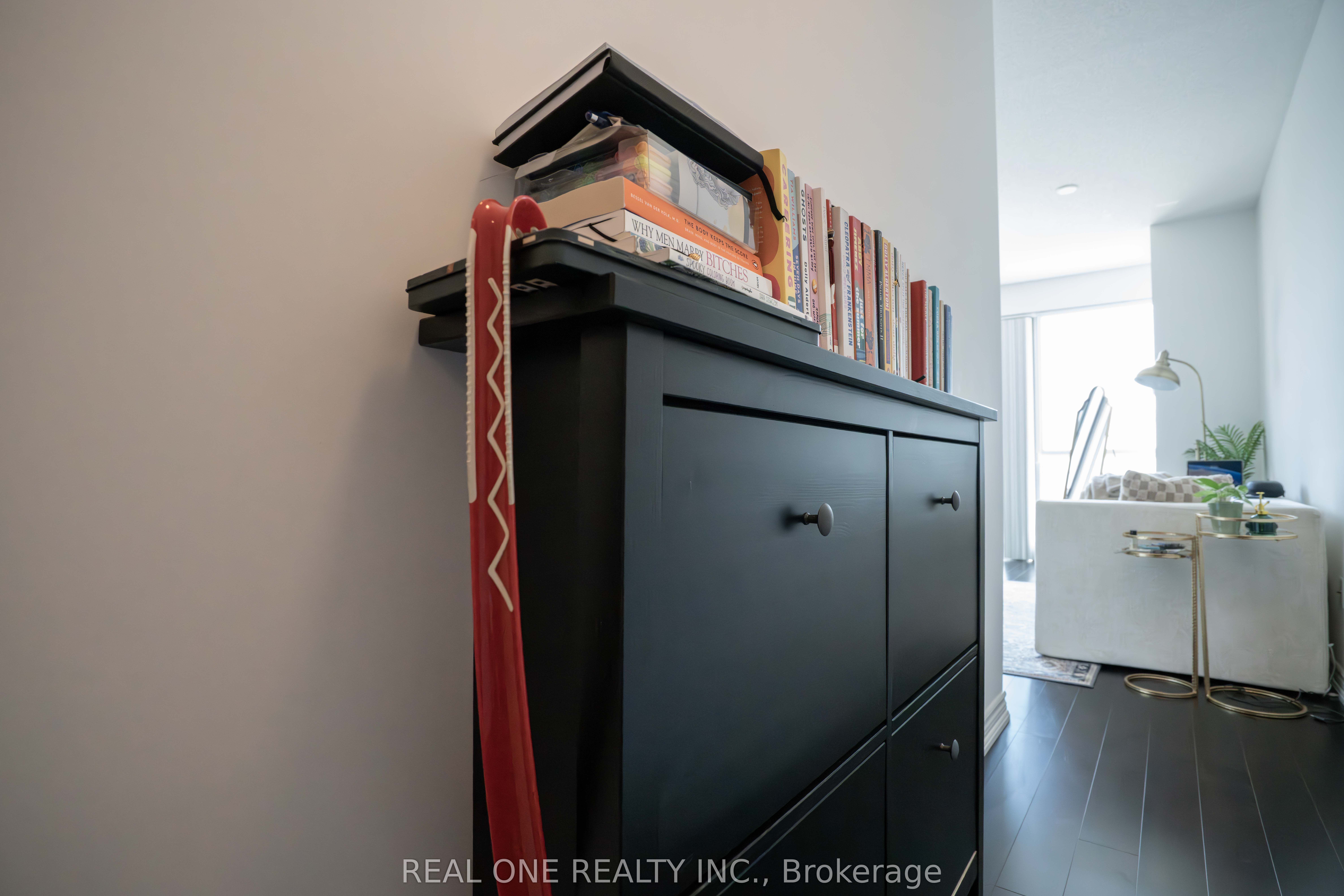 #3611 - 386 Yonge Street Property Photo 2