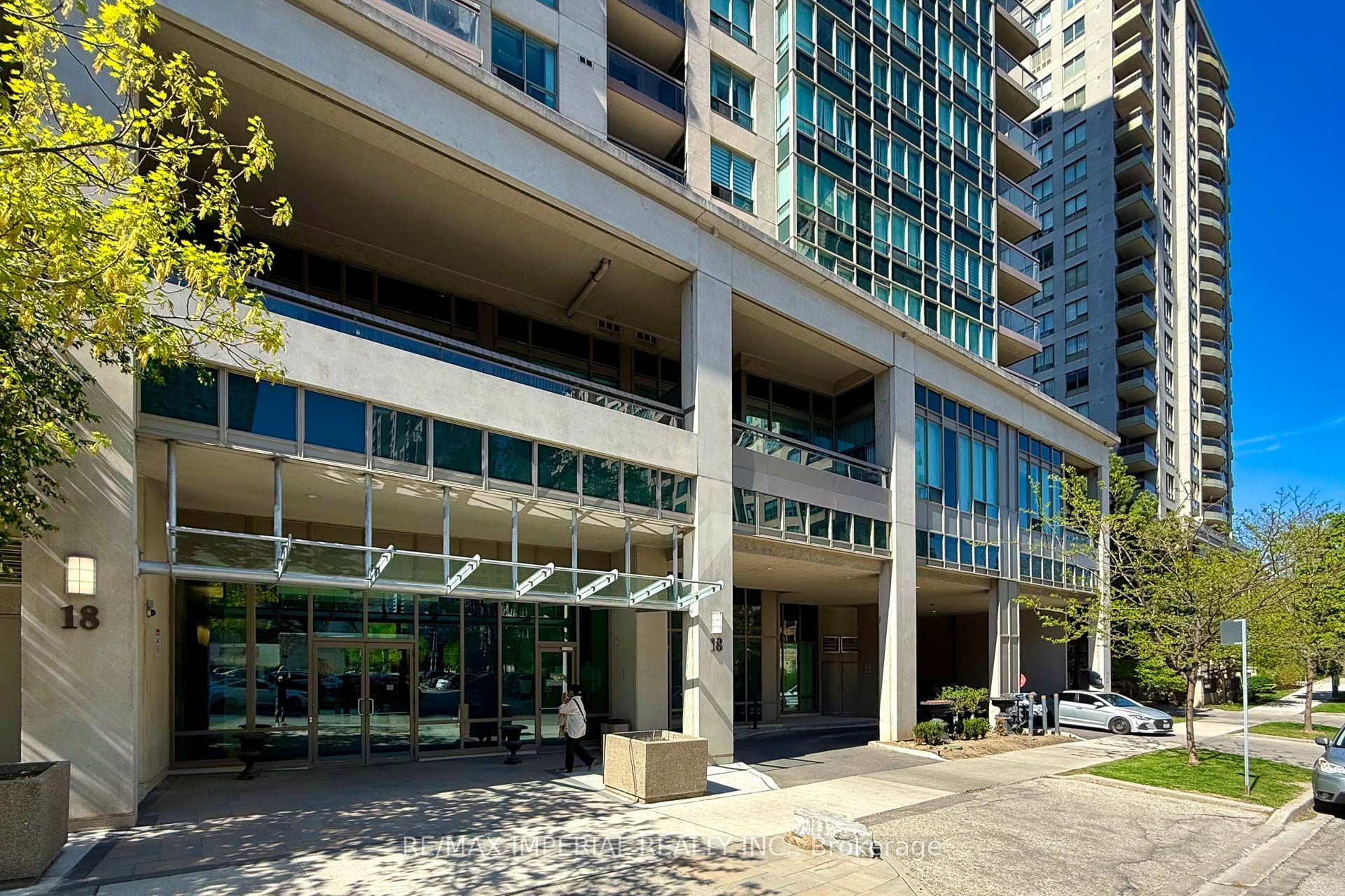 #2506 - 18 Parkview Avenue Property Photo 34