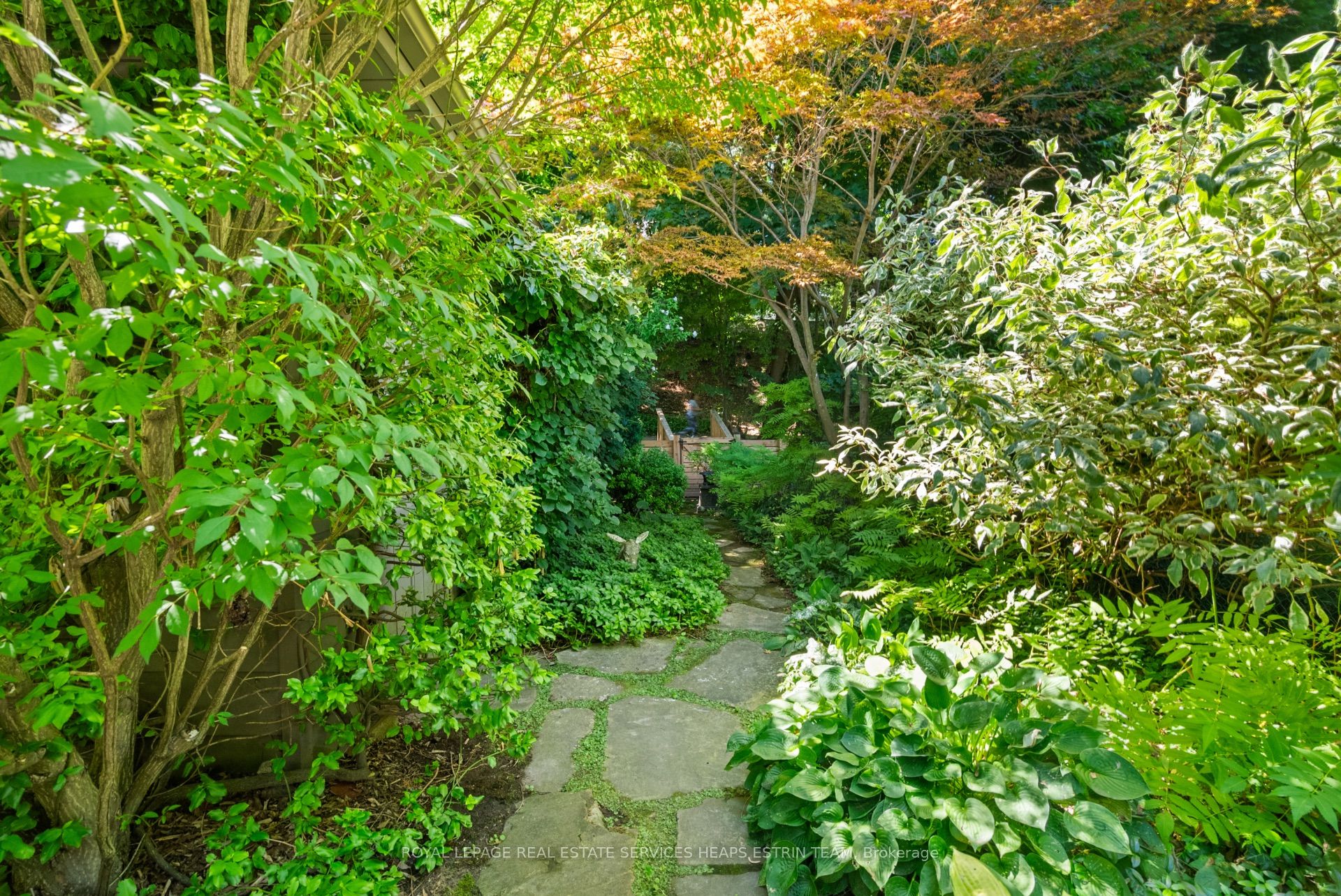 241 Chaplin Crescent Property Photo 36