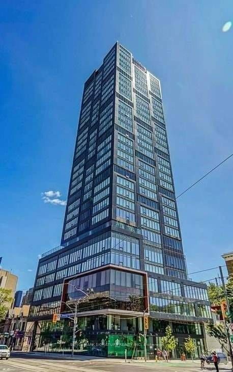 #506 - 203 College Street Property Photo
