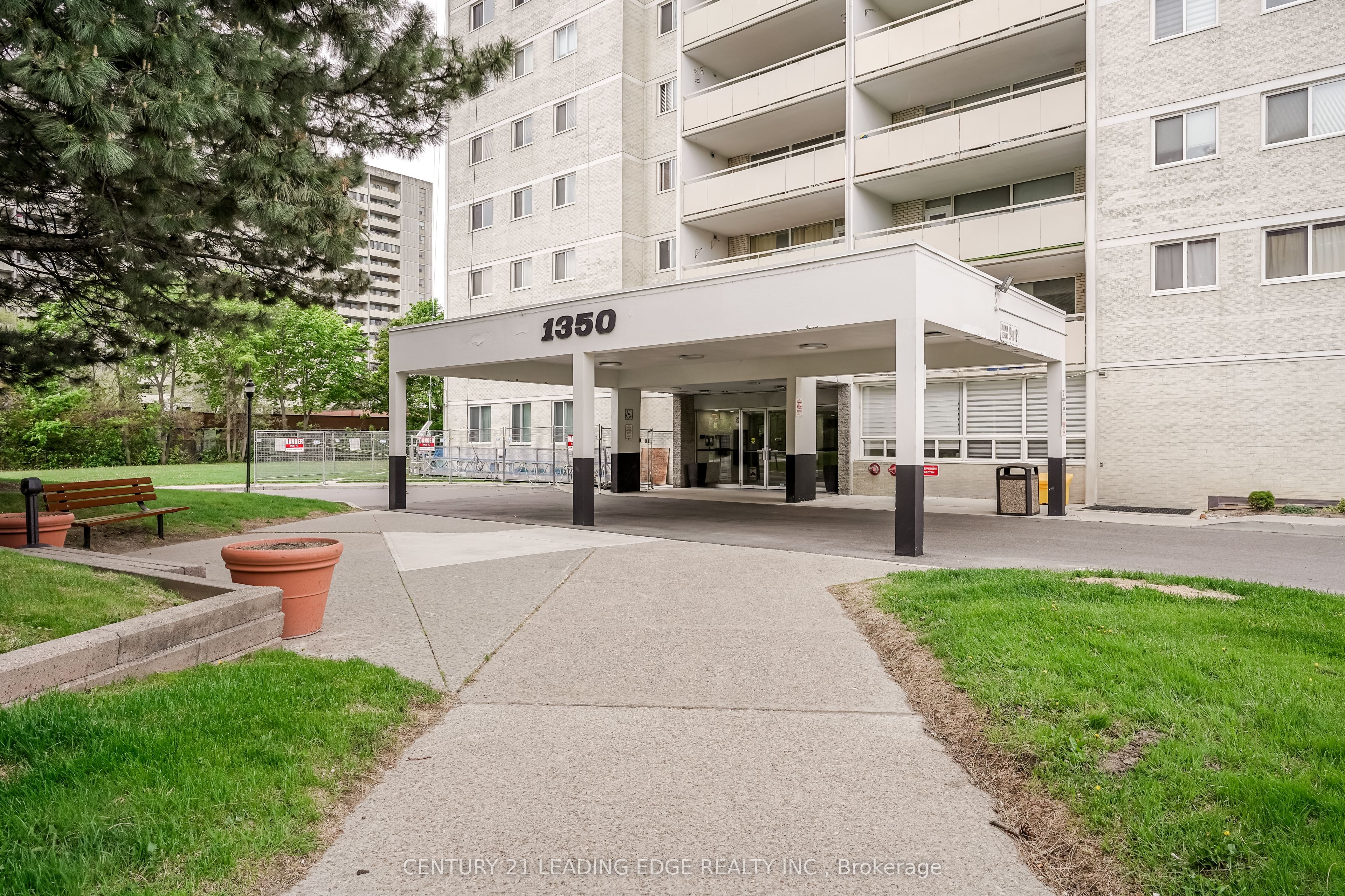 #1605 - 1350 York Mills Road Property Photo