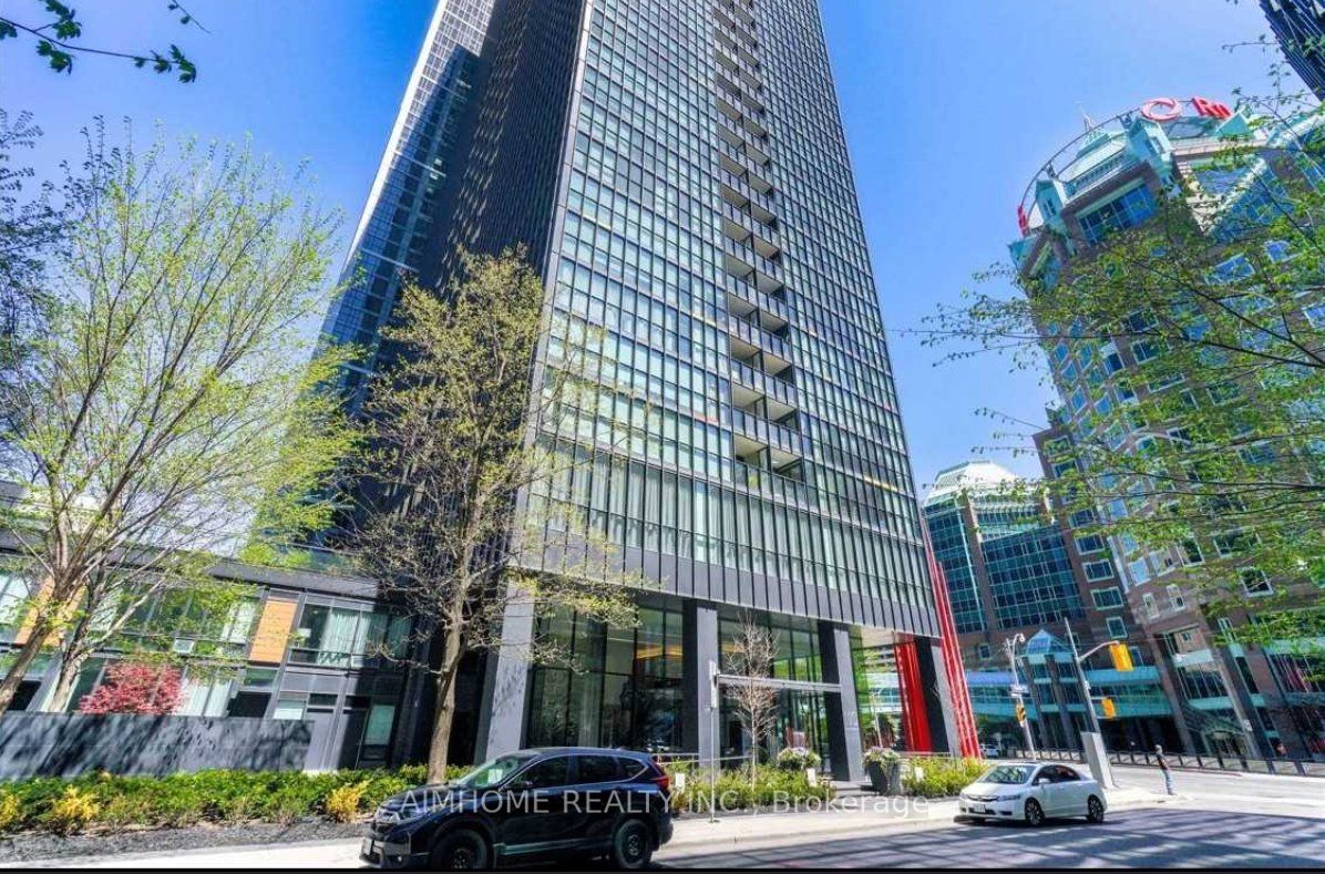 #502 - 110 Charles Street Property Photo