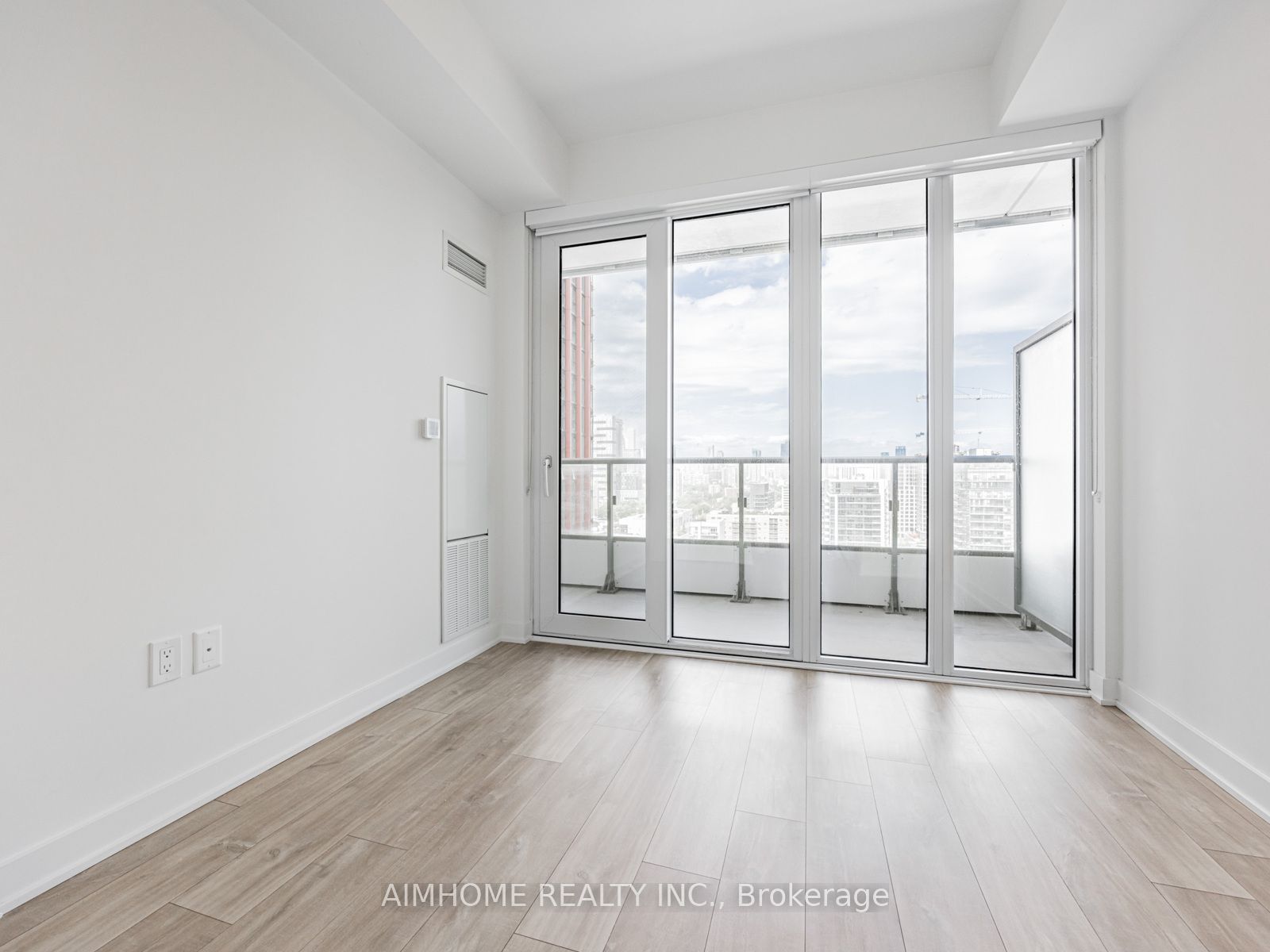 #2116 - 70 Princess Street Property Photo 14