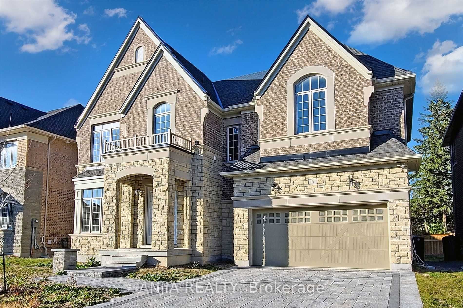 6 Daniel Cozens Court Property Photo 2