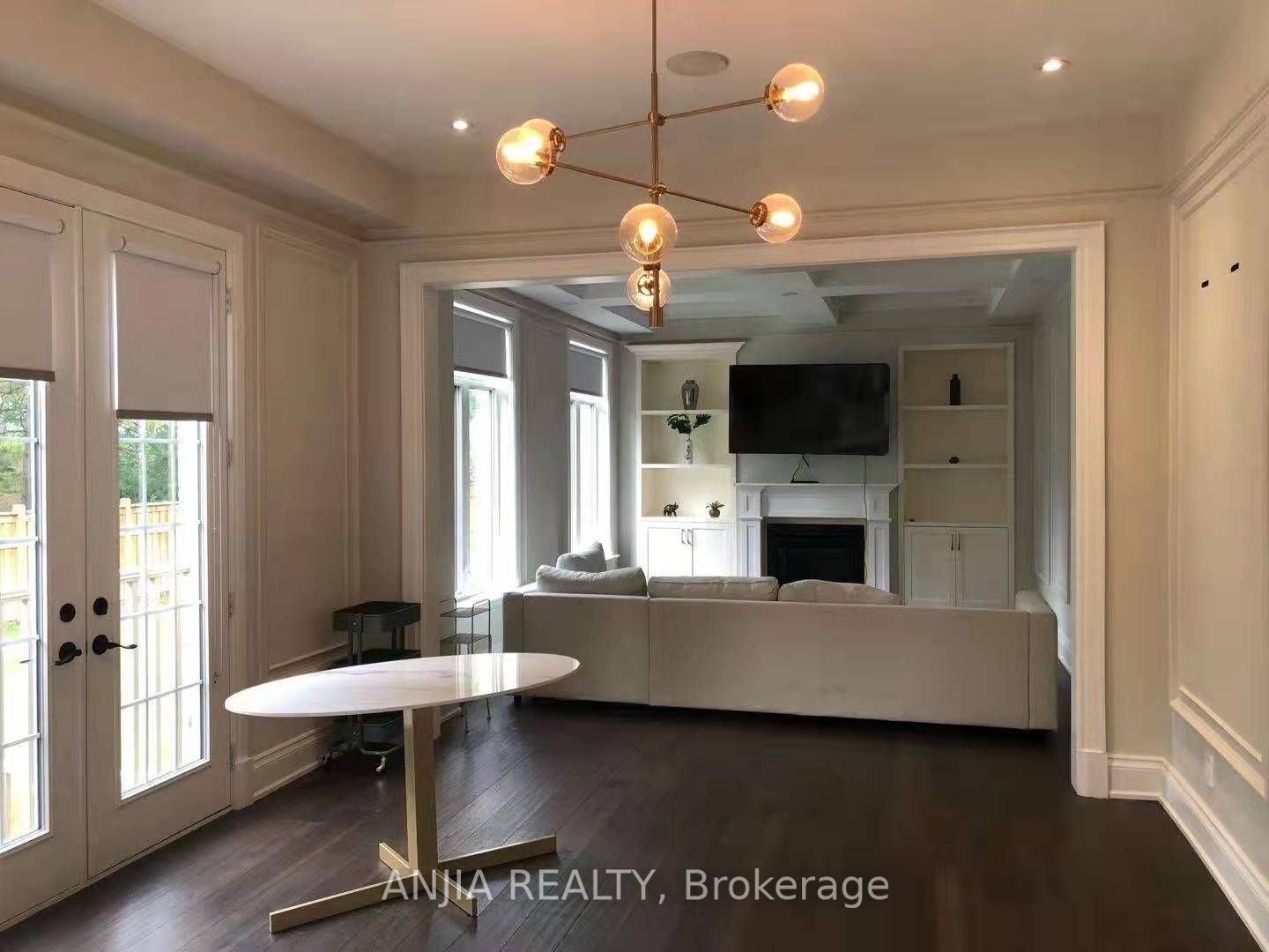 6 Daniel Cozens Court Property Photo 30