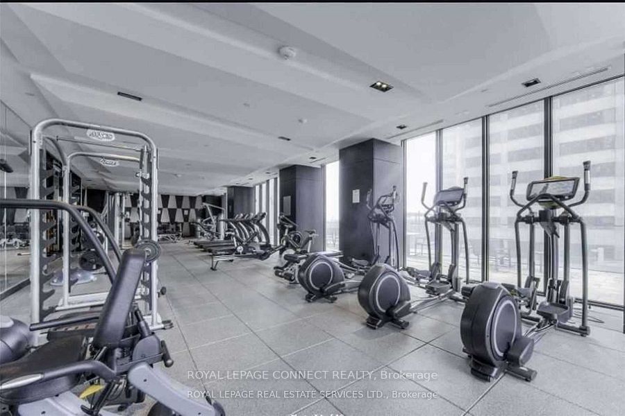 #4708 - 8 Eglinton Avenue Property Photo 35