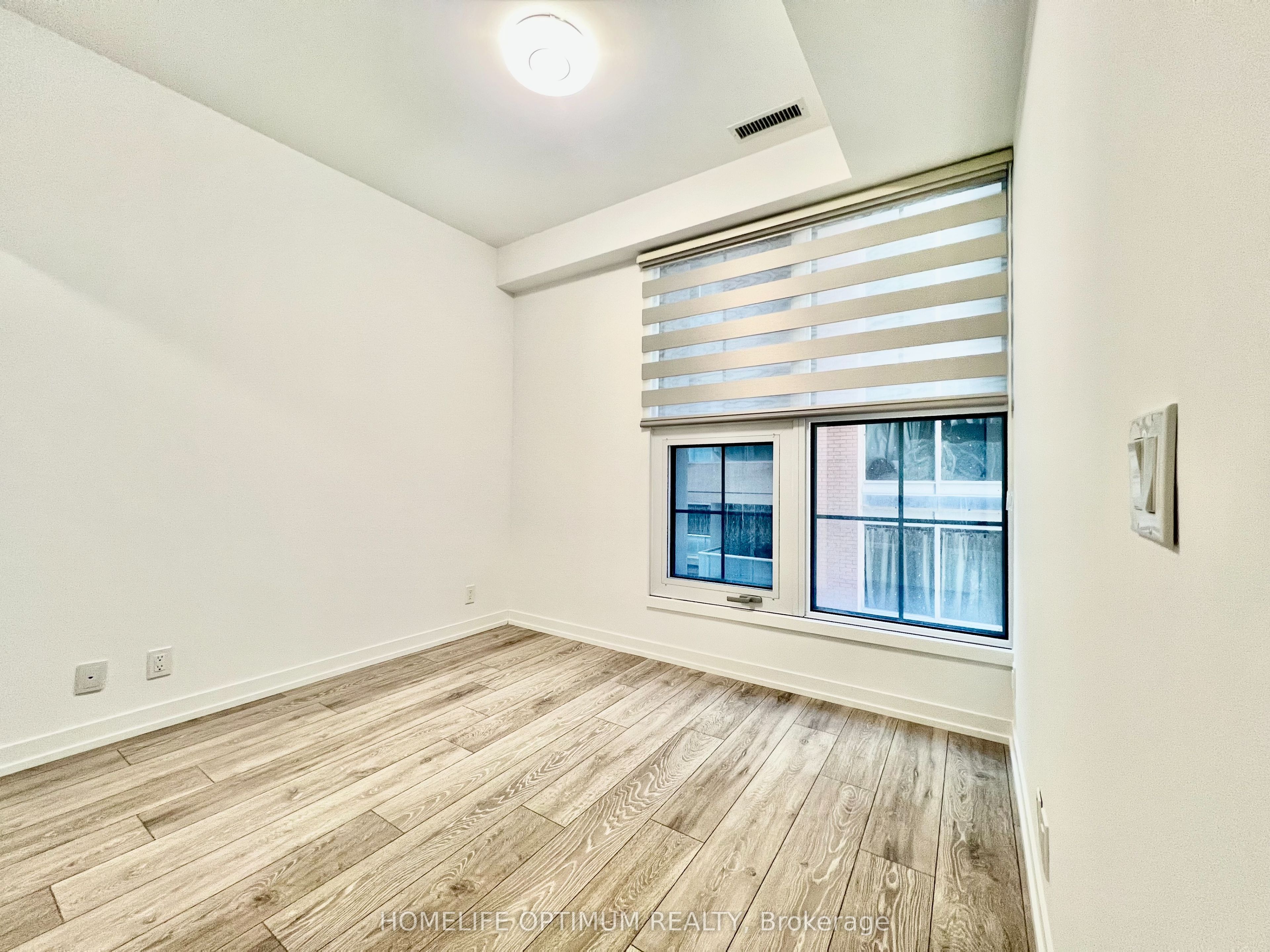 #303 - 55 Mercer Street Property Photo 8
