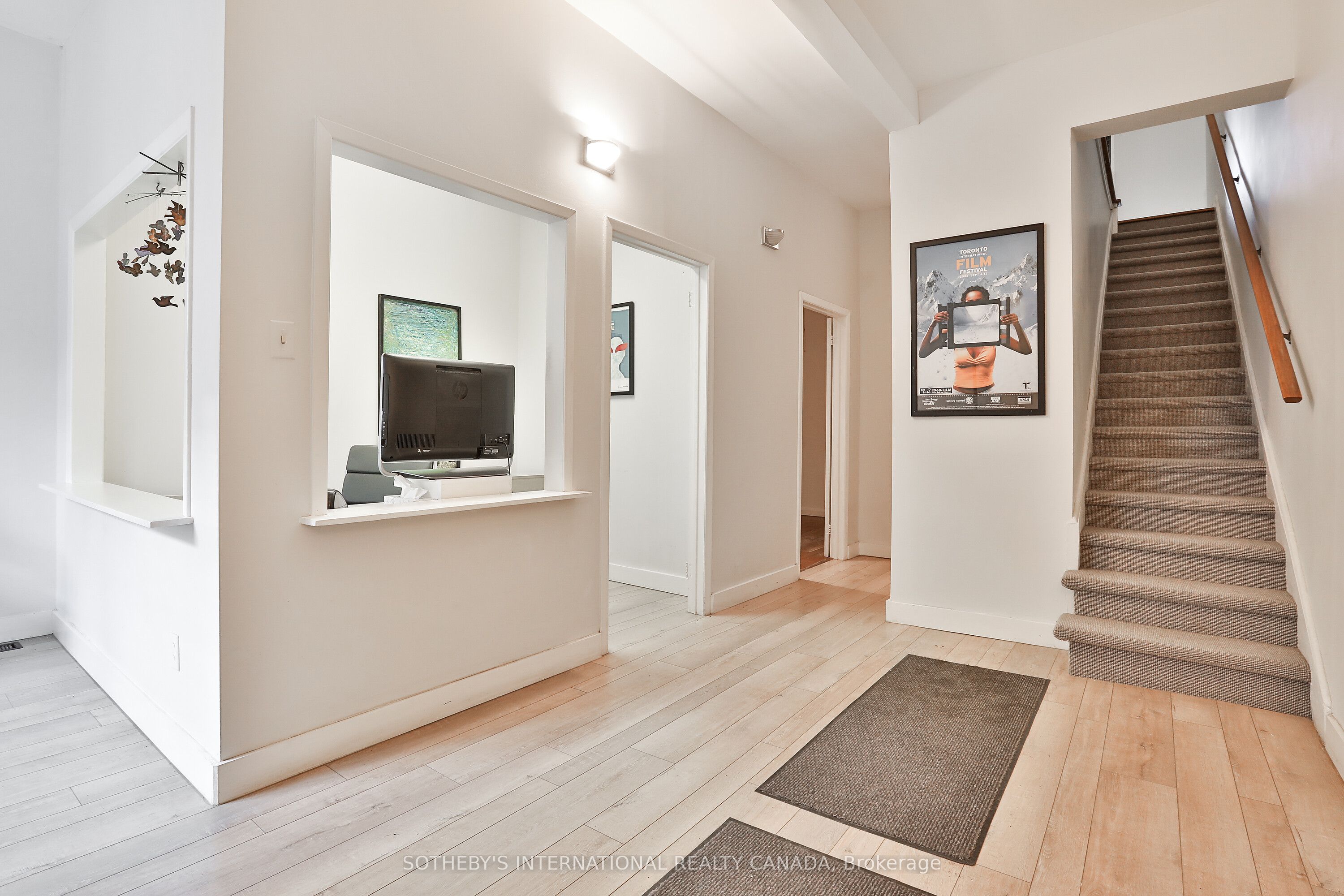 108 Scollard Street Property Photo 3
