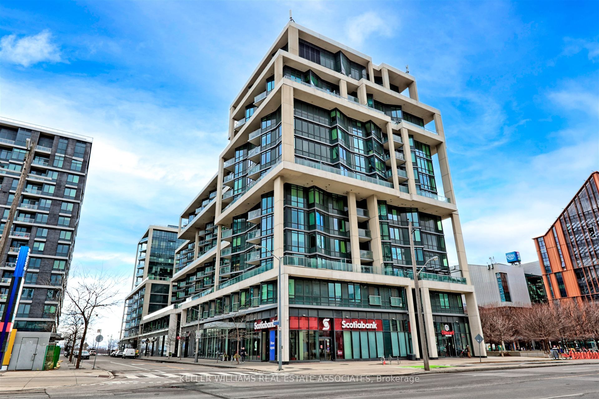 15 Merchants' Wharf N/A 303 Property Photo 1